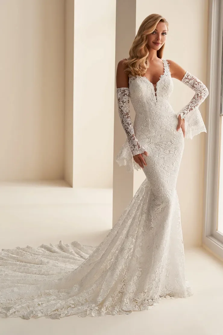 Cancer size 12 £899
Free Alterations & /Accessories of £189