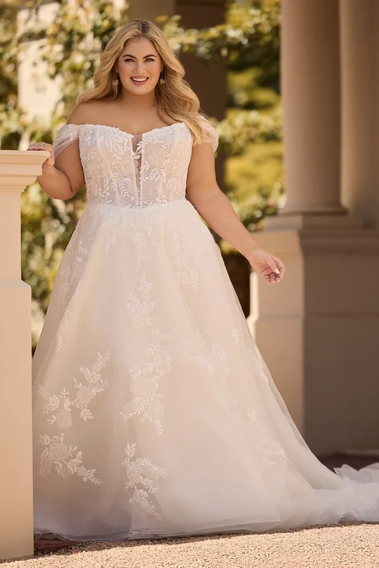 Astrid Was £2399 Now £999