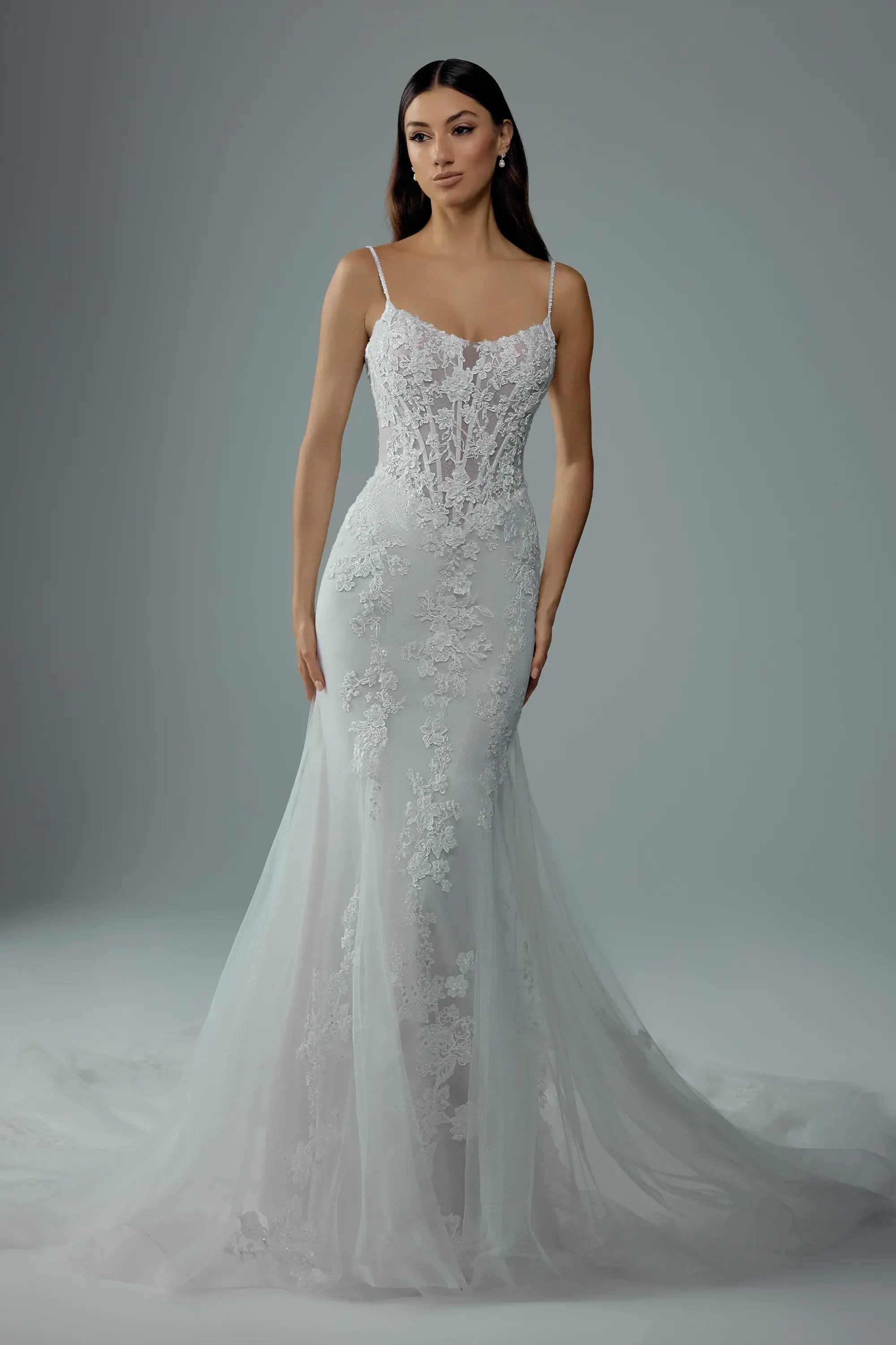 Esme size 6 £1899
Free Alterations & /Accessories of £379