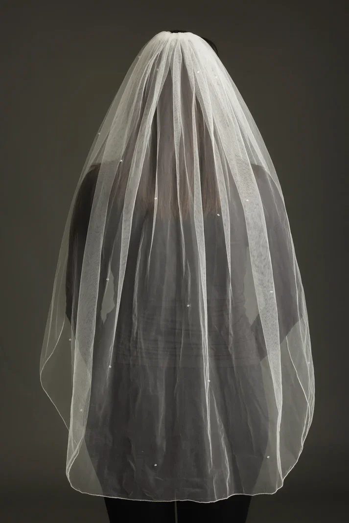 Twinkle Veil 
1 Tier Ivory
Sizes Extra Short £49, Short £69, Long £99, Extra Long £129