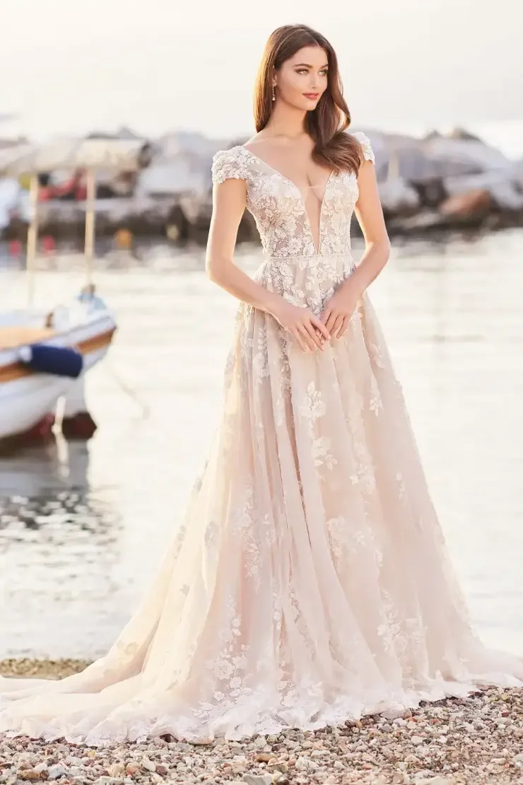 Arabella Size 12 Was £999 Now £499