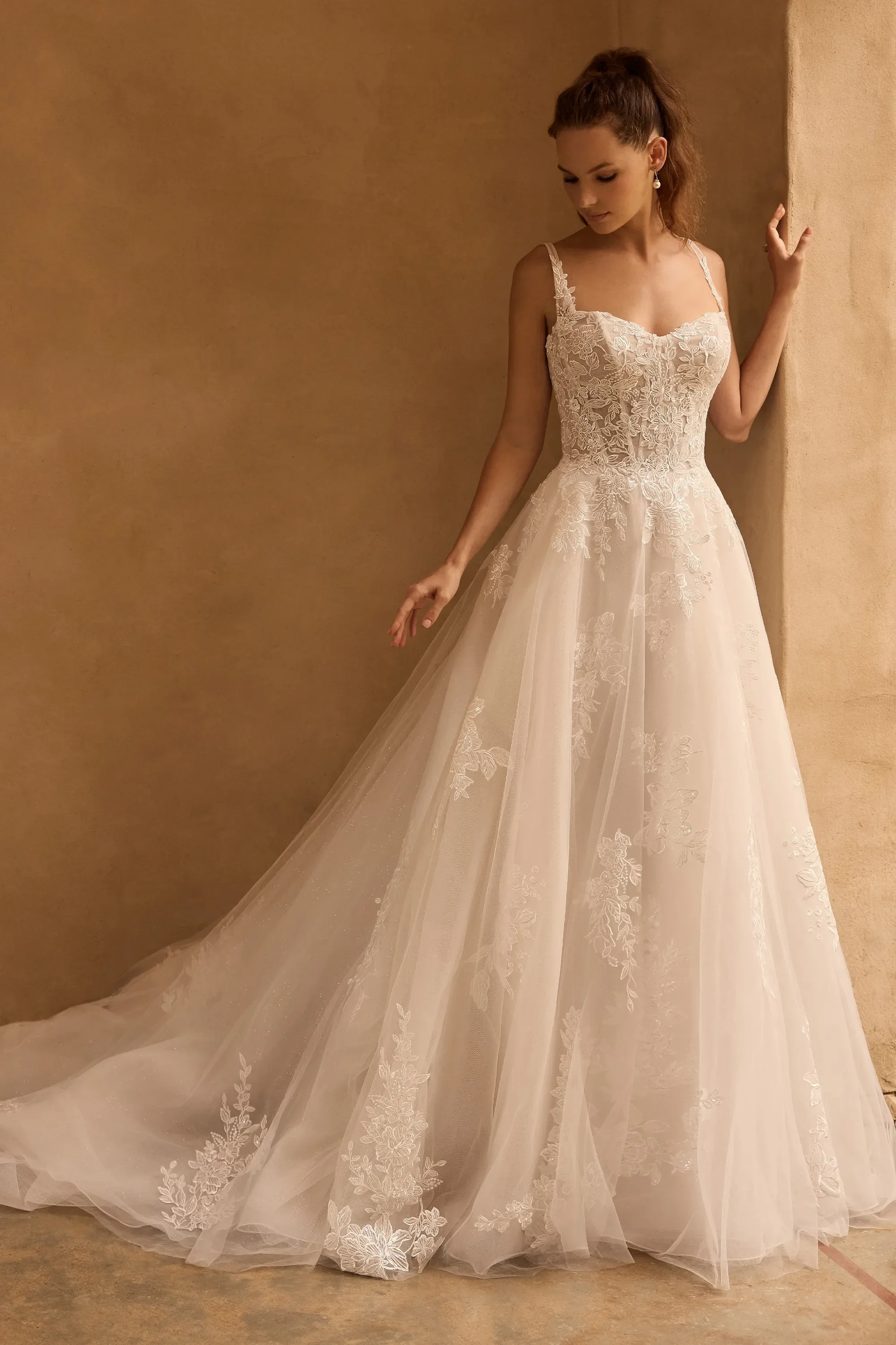 Maya size 12 £1799
Free Alterations & /Accessories of £359