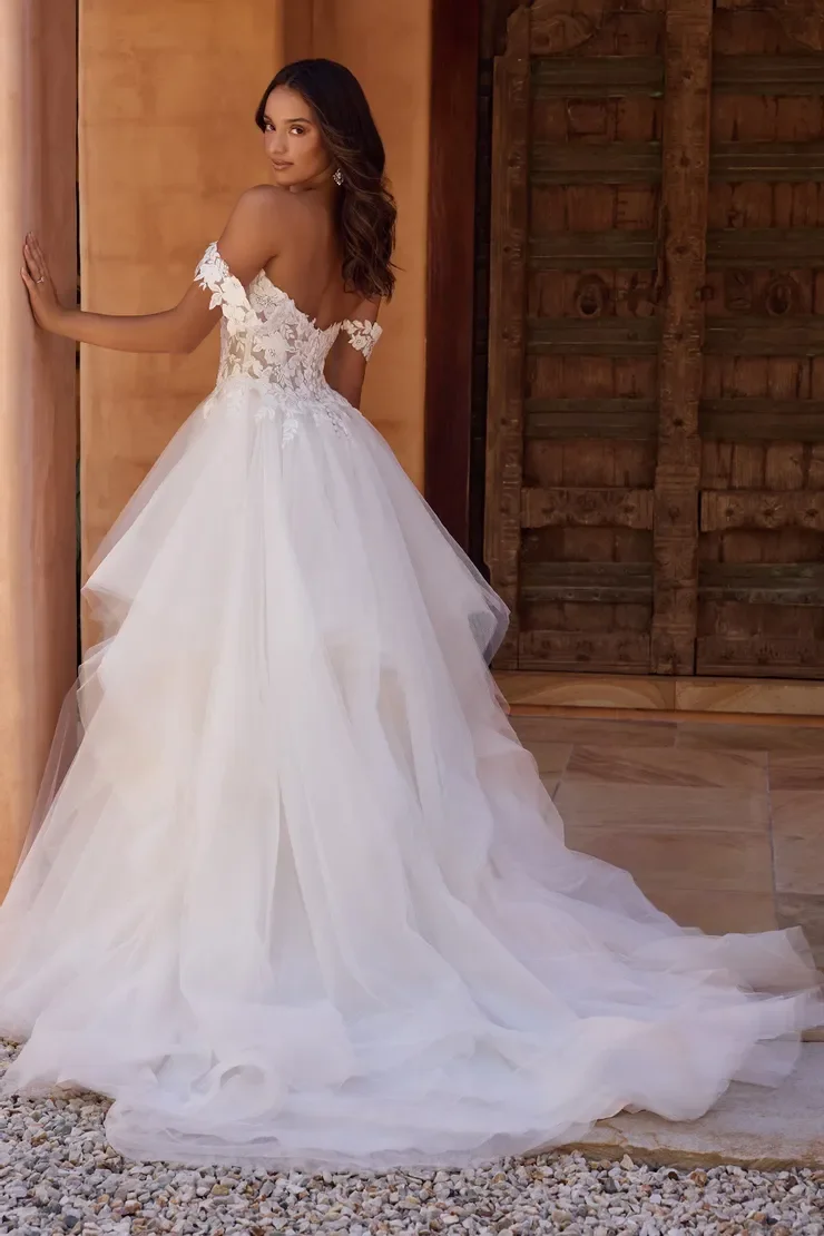 y3131_ivory-blush_b.740.webp