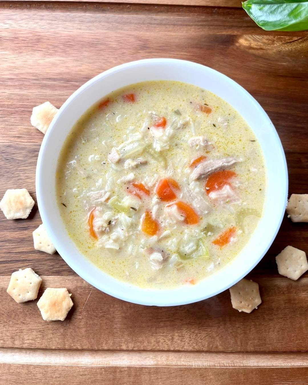 Happy Monday! 
This week we have delicious Creamy Chicken and Rice. 
Perfect for these chilly rainy days! 
Grab it with a slice of Garlic Rosemary Sourdough! 
Open Monday-Saturday, 6am-1pm.