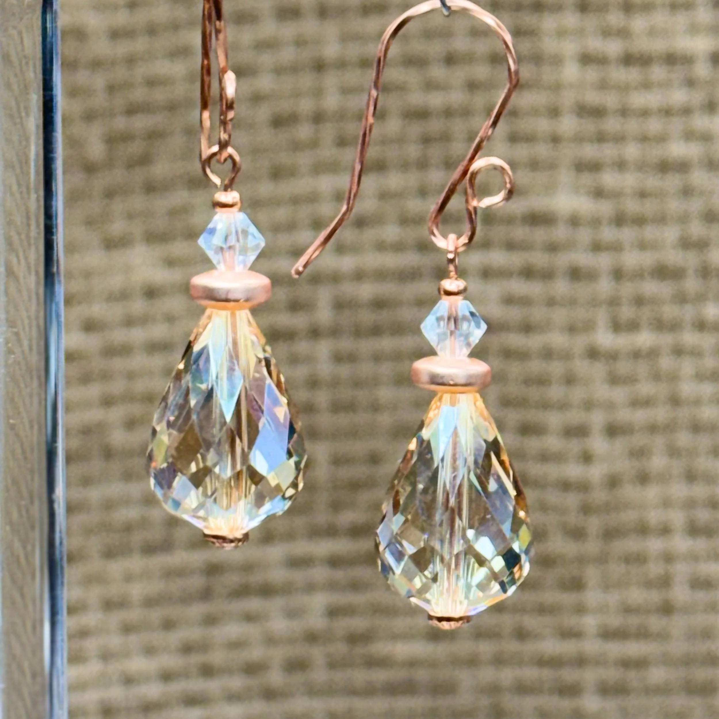 Large Teardrop Crystal Dangles (E3995)