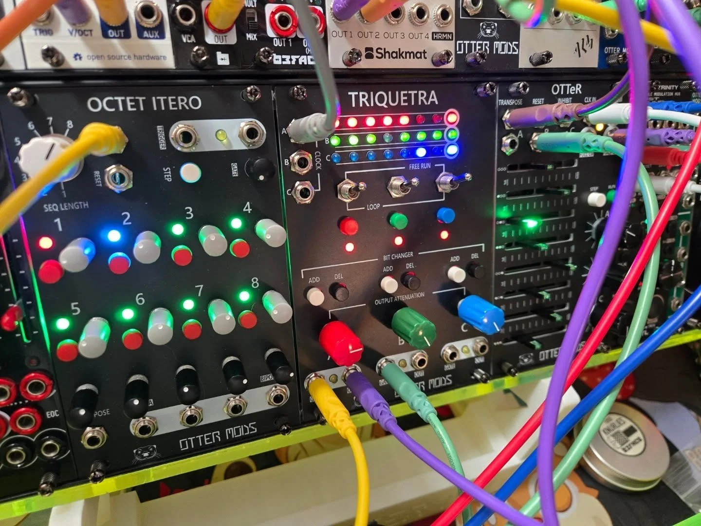 Doing some patching with Otter Mods. More to come!
#ottermodular
#eurorackmodular
#modularsynth
#modularsequencer