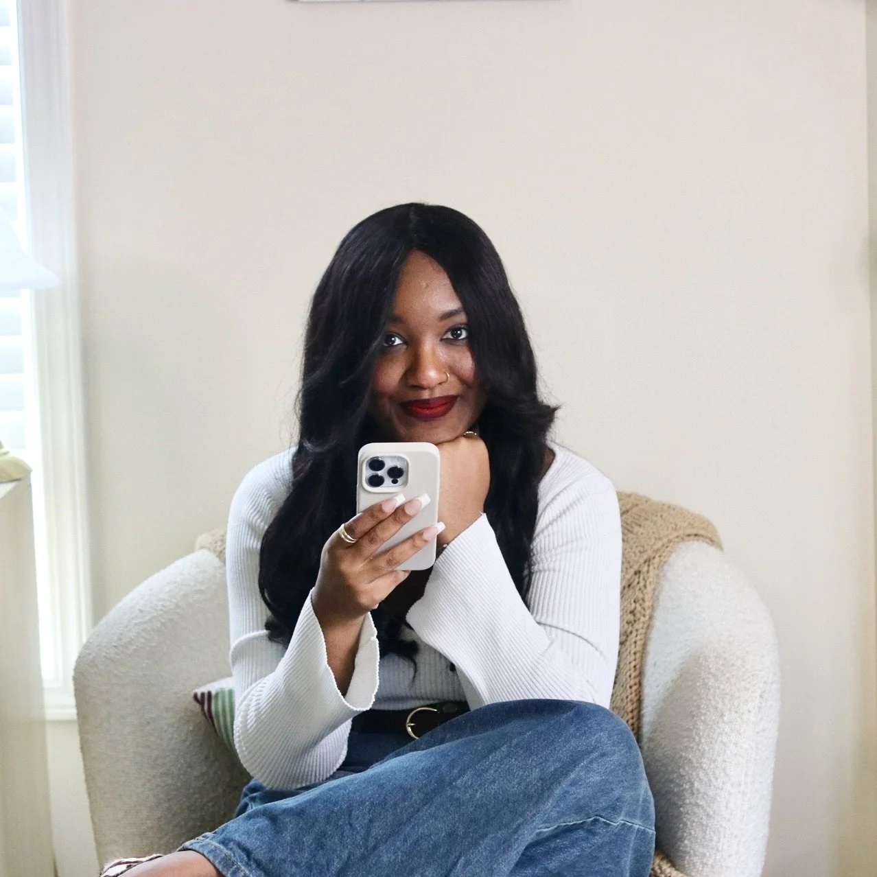 Hello September 🍂

1. Oh look, another brand photo 📸
2. Back in office 💻
3. @tjmaxx received the fall memo 🍁
4. It&rsquo;s 🎃 spice season 
5. Spotted @rangebeauty at @sephora @shoppesatwebbgin | P.S. New podcast episode celebrating the brand&rsq