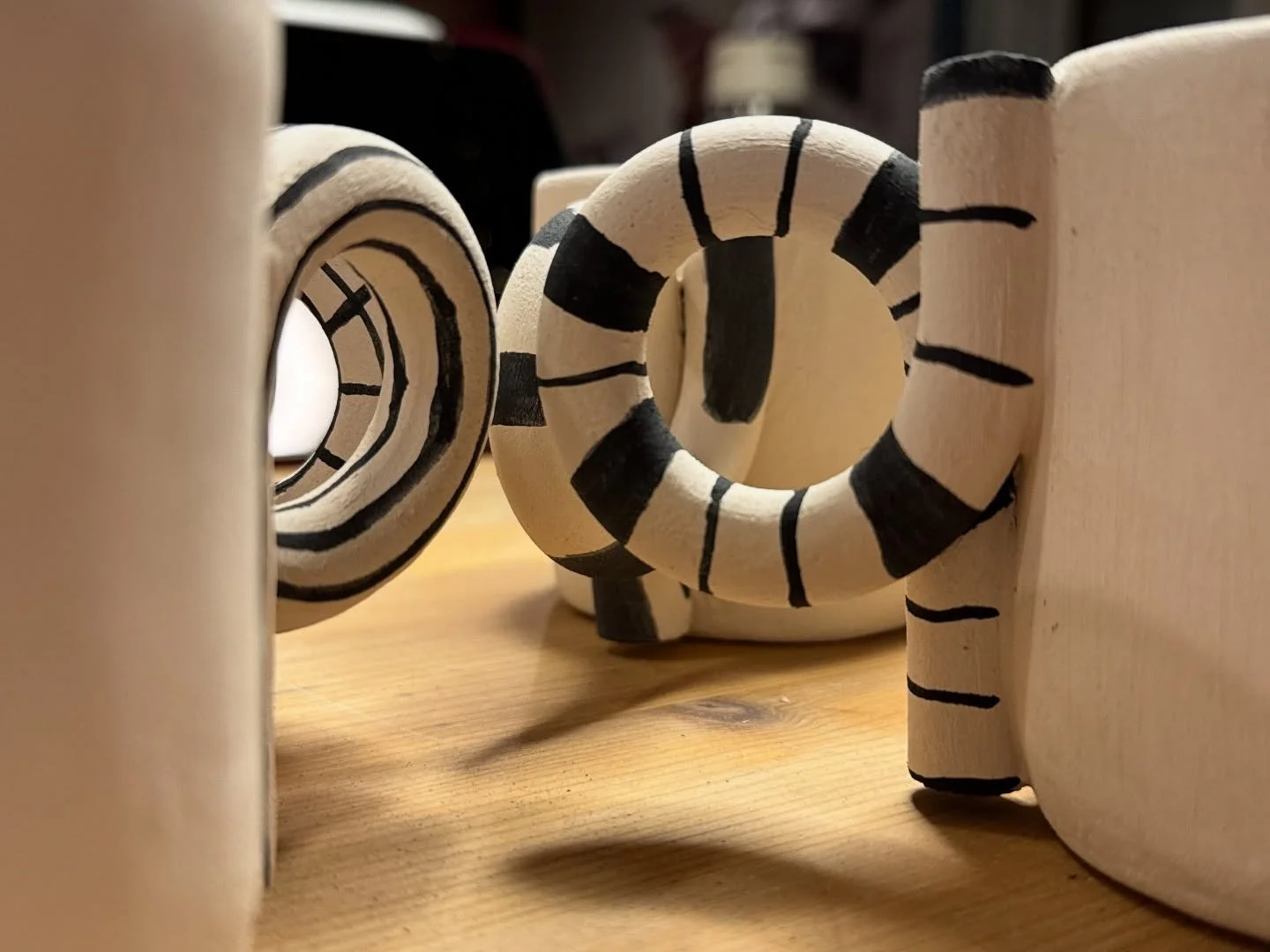 Loops - patterns - bw - color. That&rsquo;s the vibe for the next collection. You wanna be one of the first to see it? Make sure to sign in to my newsletter. CANNOT WAIT for you to experience it ❤️&zwj;🔥