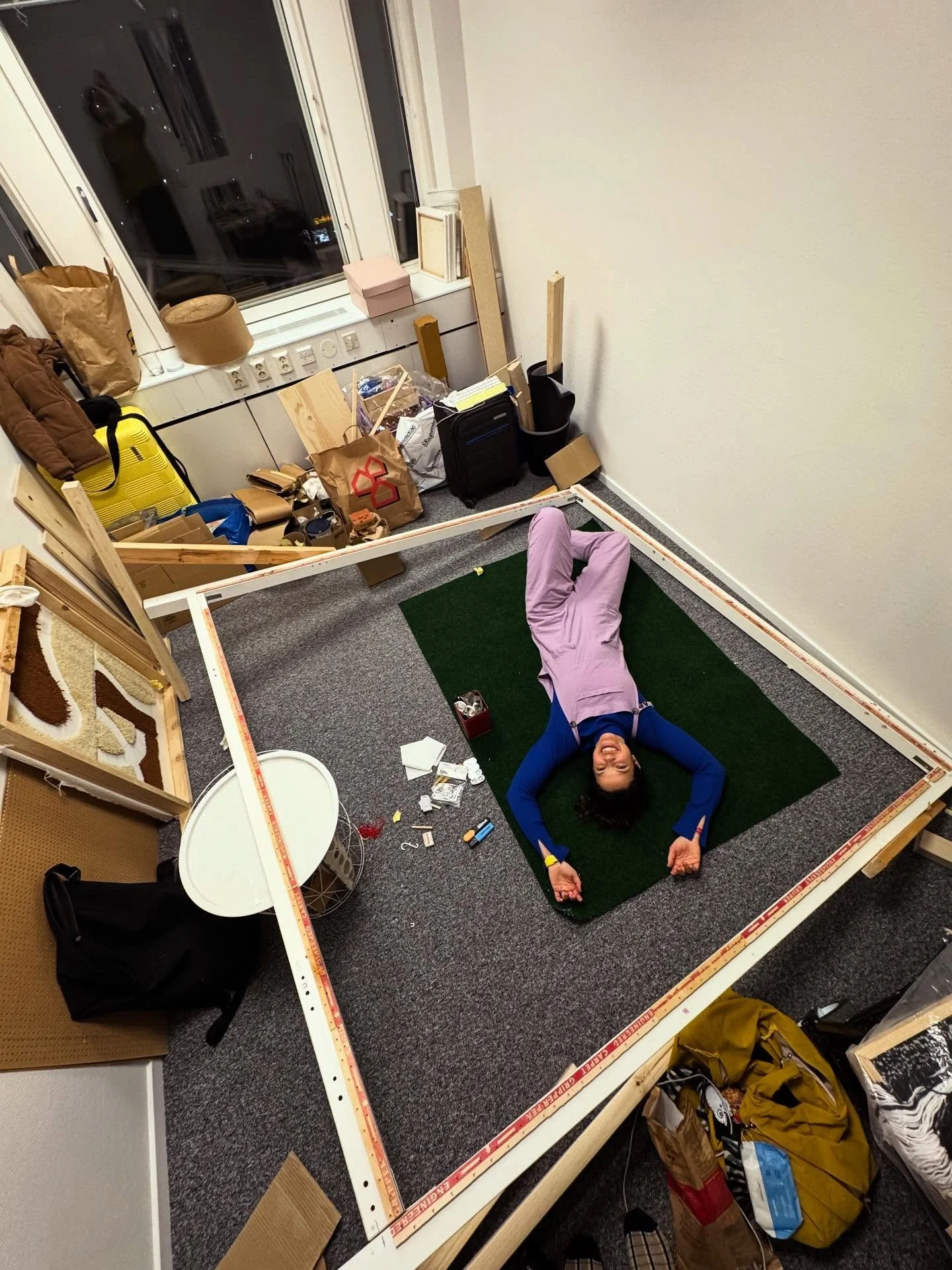 Even when everything around you feels like chaos.

Especially then.

My studio is not perfect. This photo is proof.
But something I&rsquo;ve been holding for a long time is finally here.

Every workshop I&rsquo;ve hosted, I watched it happen.
Women a