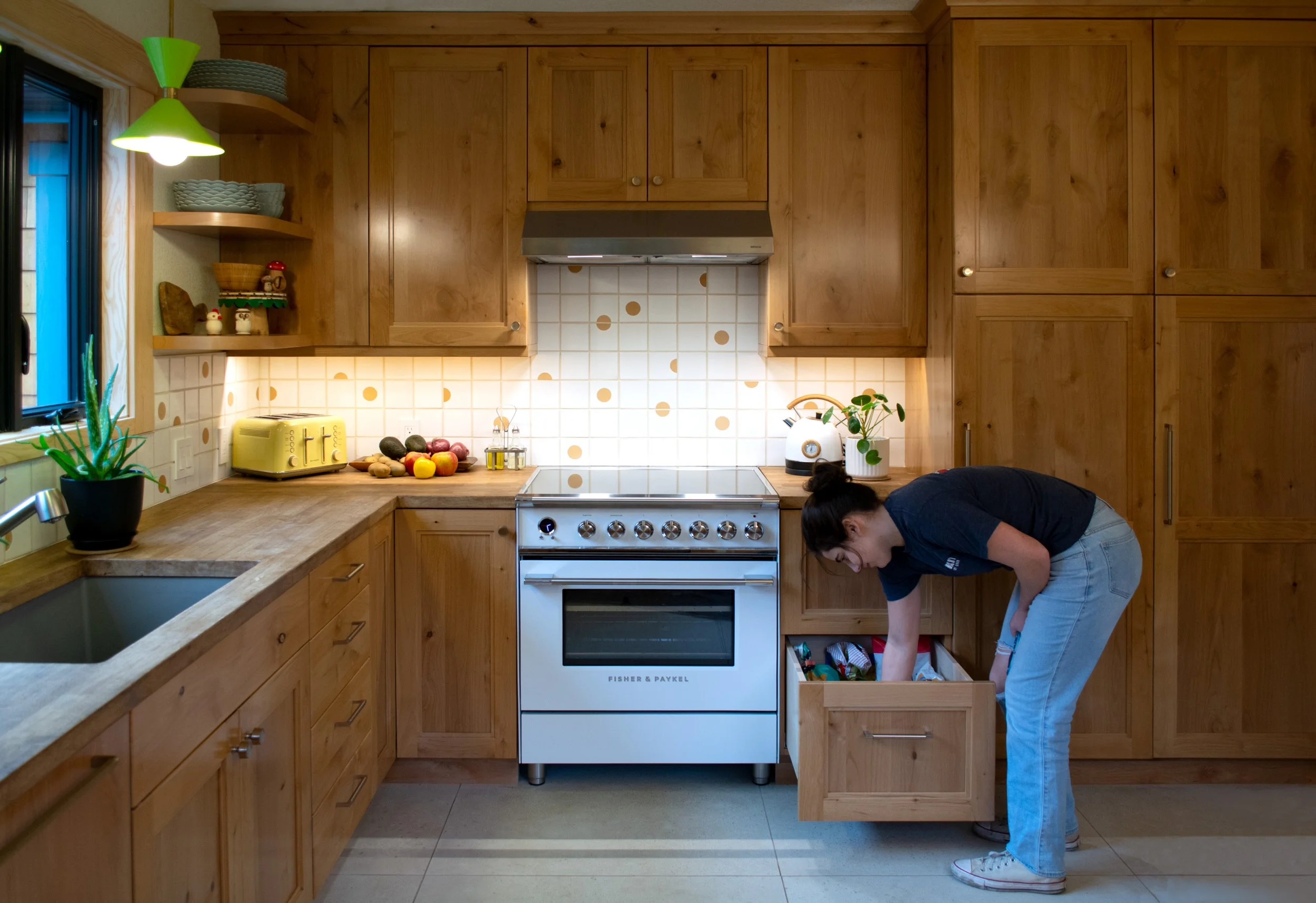 6-in kitchen.jpg