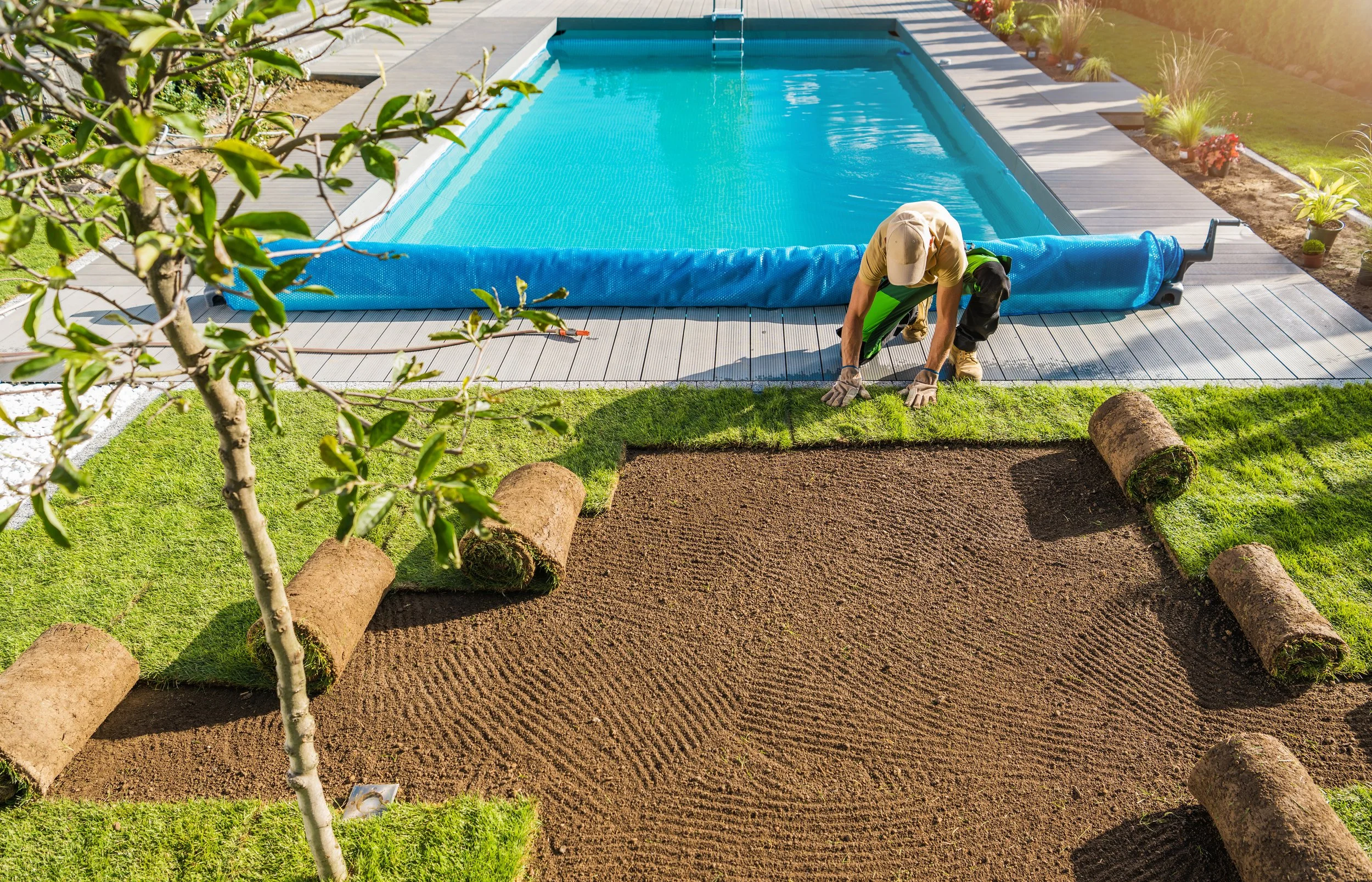 Reliable Landscaping Through Seasonal Changes