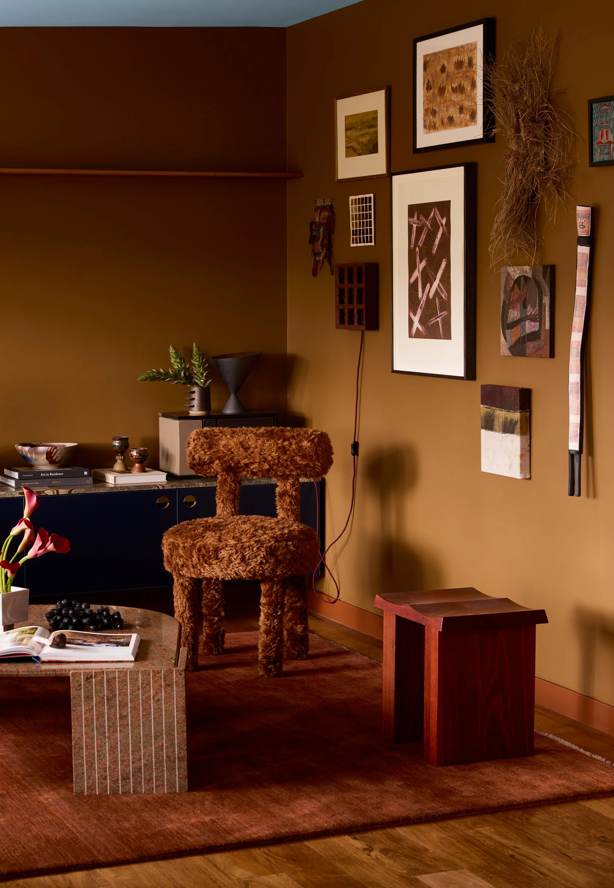 The View_V1_Living_Artwall.jpg