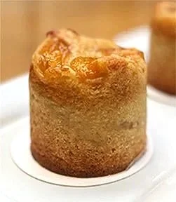 Peach Gâteau