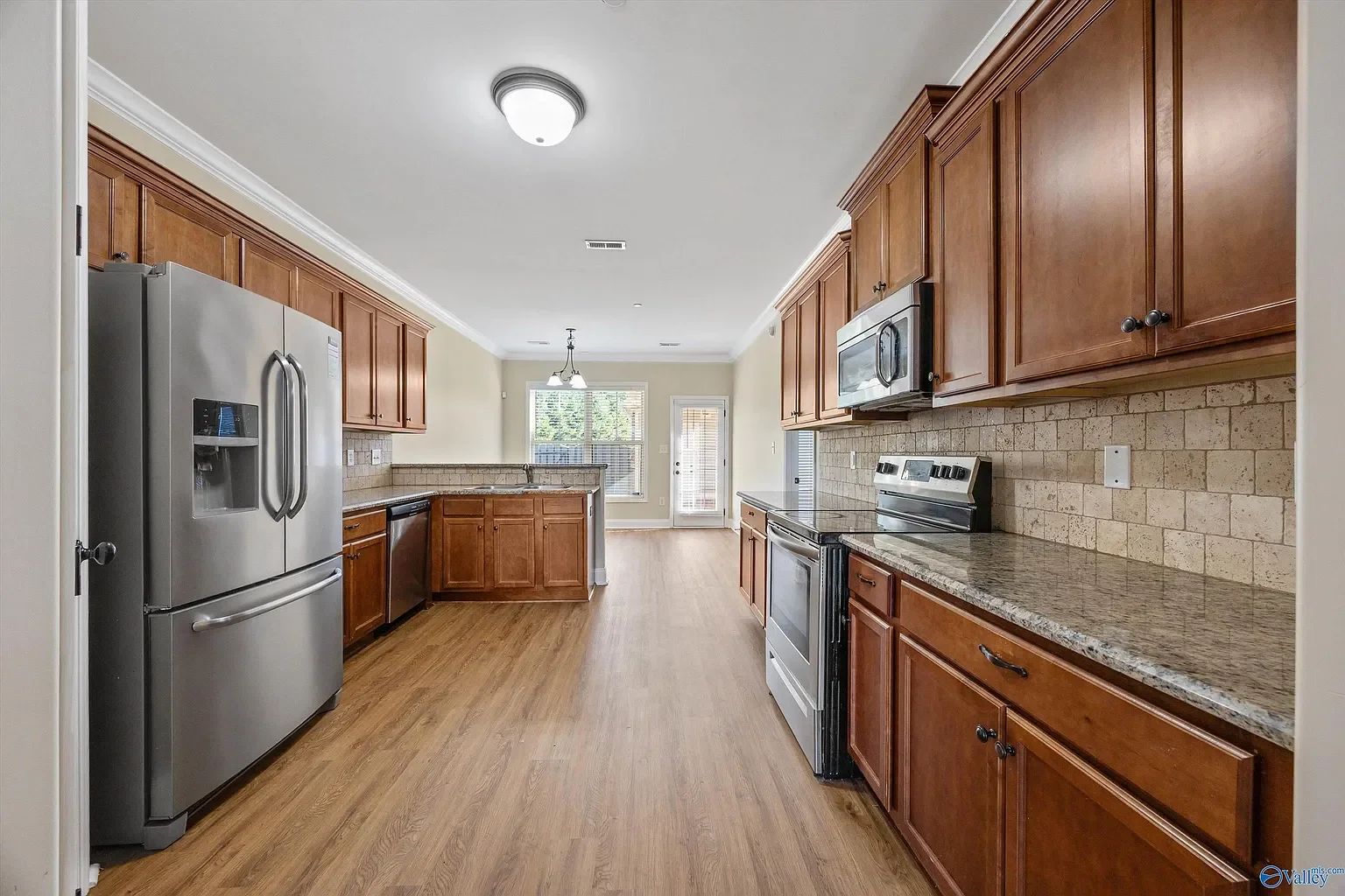 120 Park Square Lane 3.webp