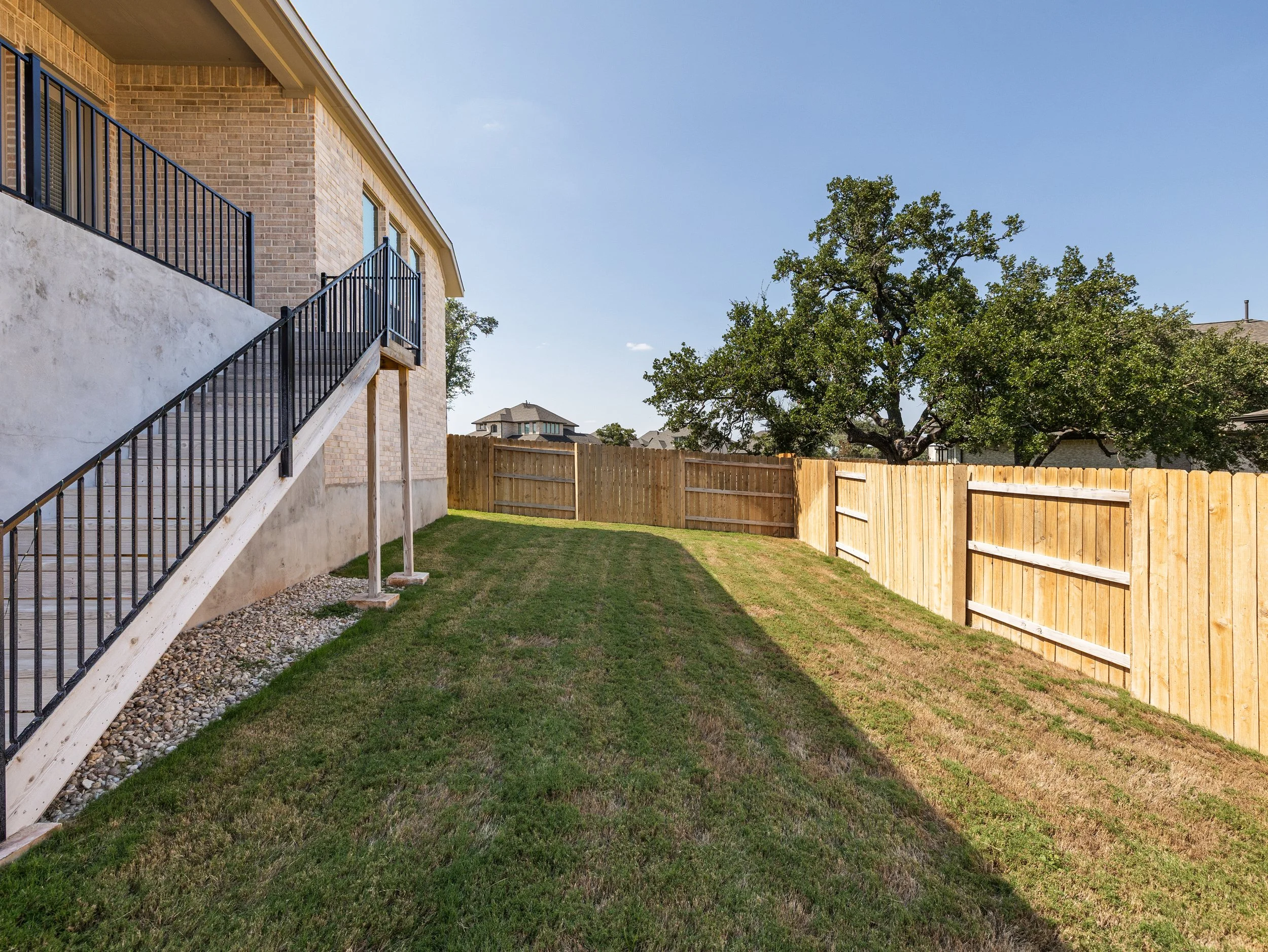 2025-09-08 - #1992 - Adam Croan - 109 Amber Oak Ln, Georgetown, TX 78628 (30 of 43).jpg