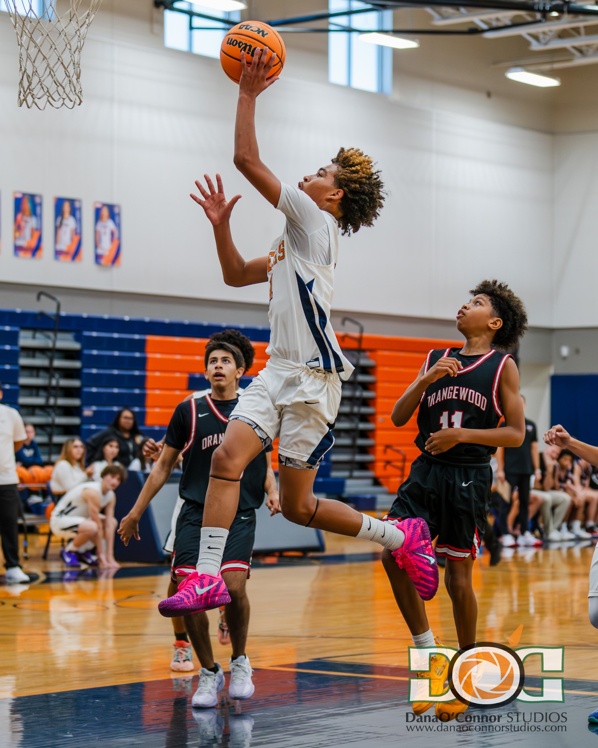2025-11-18_Orangewood-BoysJV-vs-Tohopekaliga_Basketball-0034.jpg