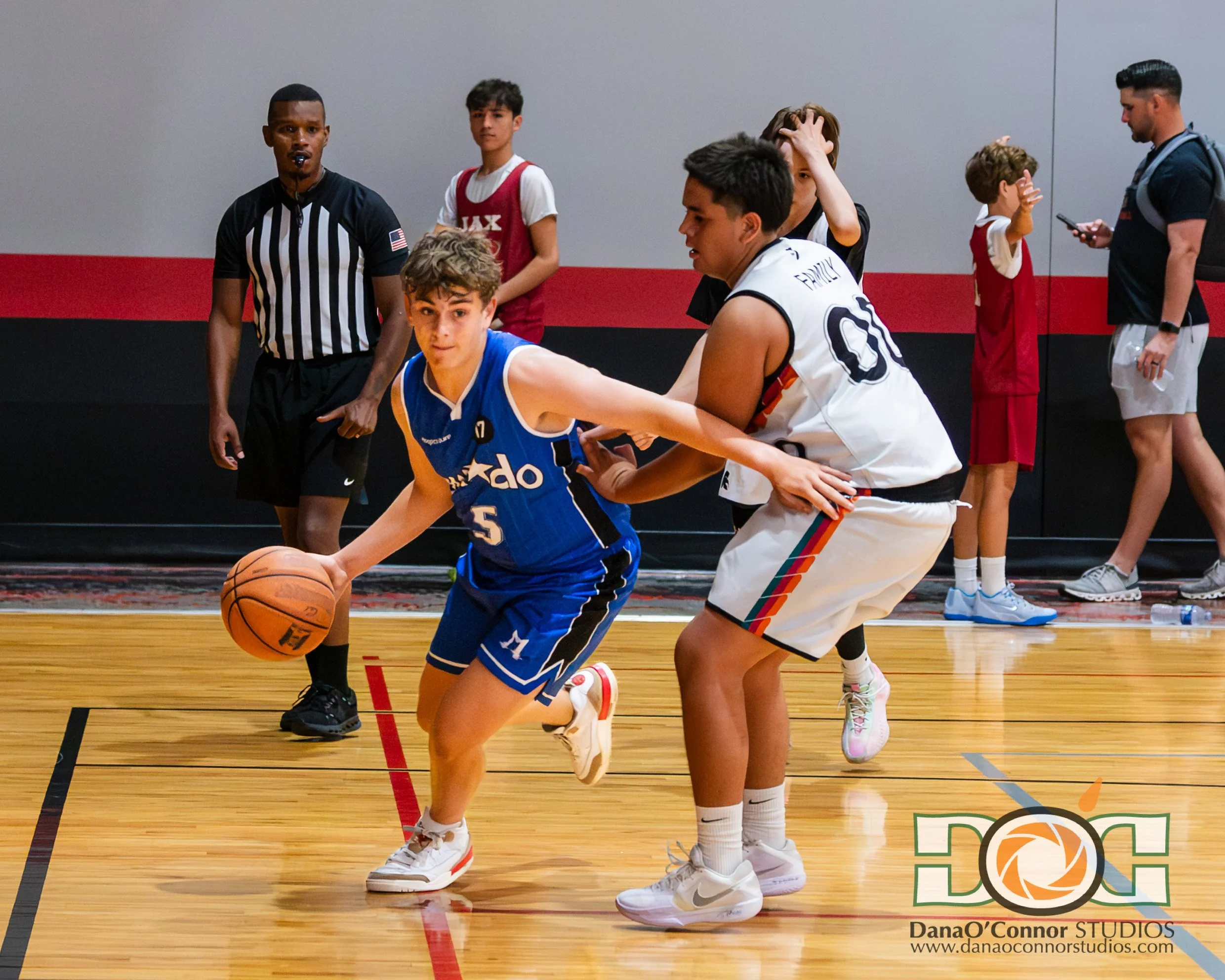 2026-04-25_AAU-Dynasty-BestOfTheSouth_Day01-Game01-Magic-vs-???-429.jpg