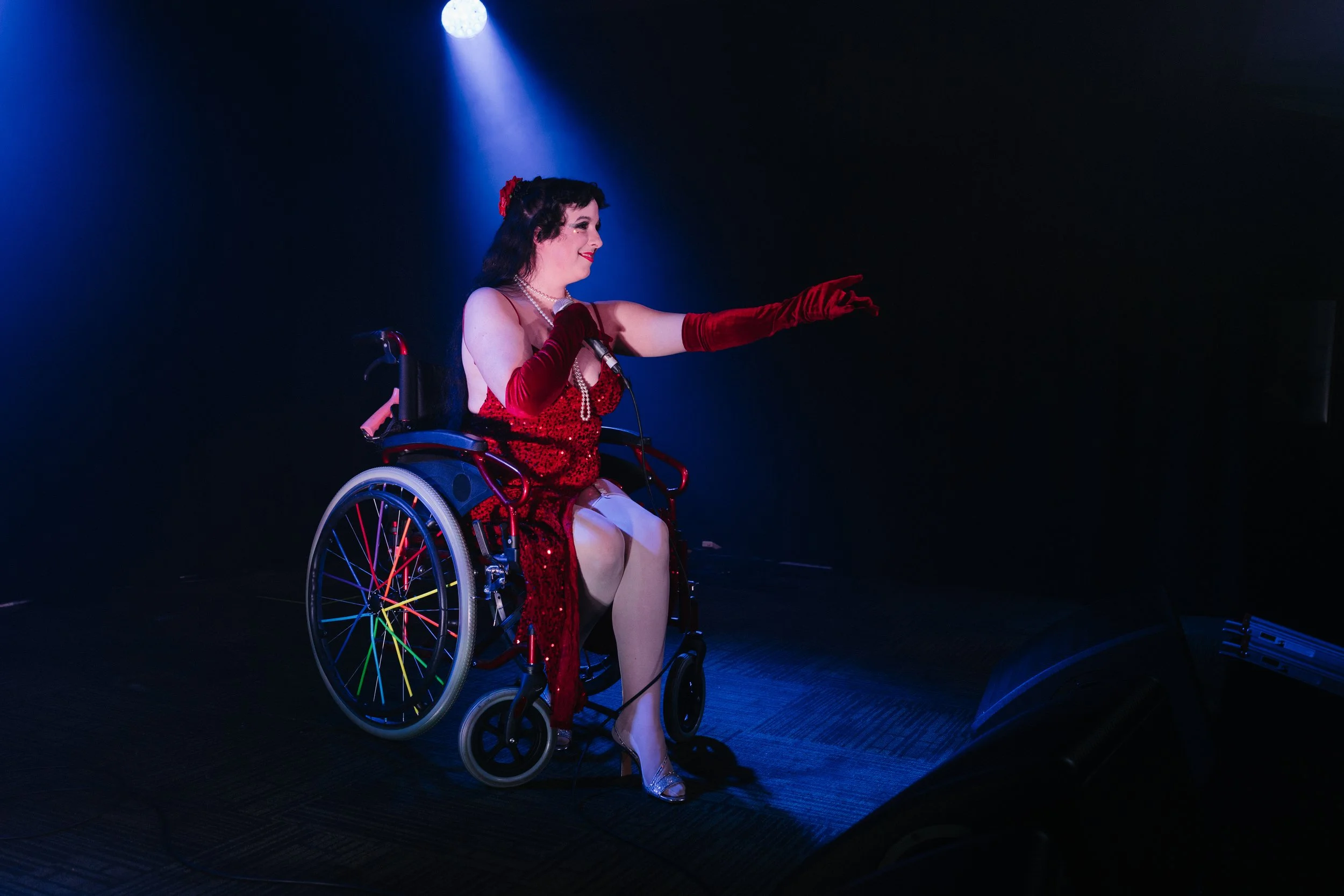 Rosie showing off her amazing to  the crowd 