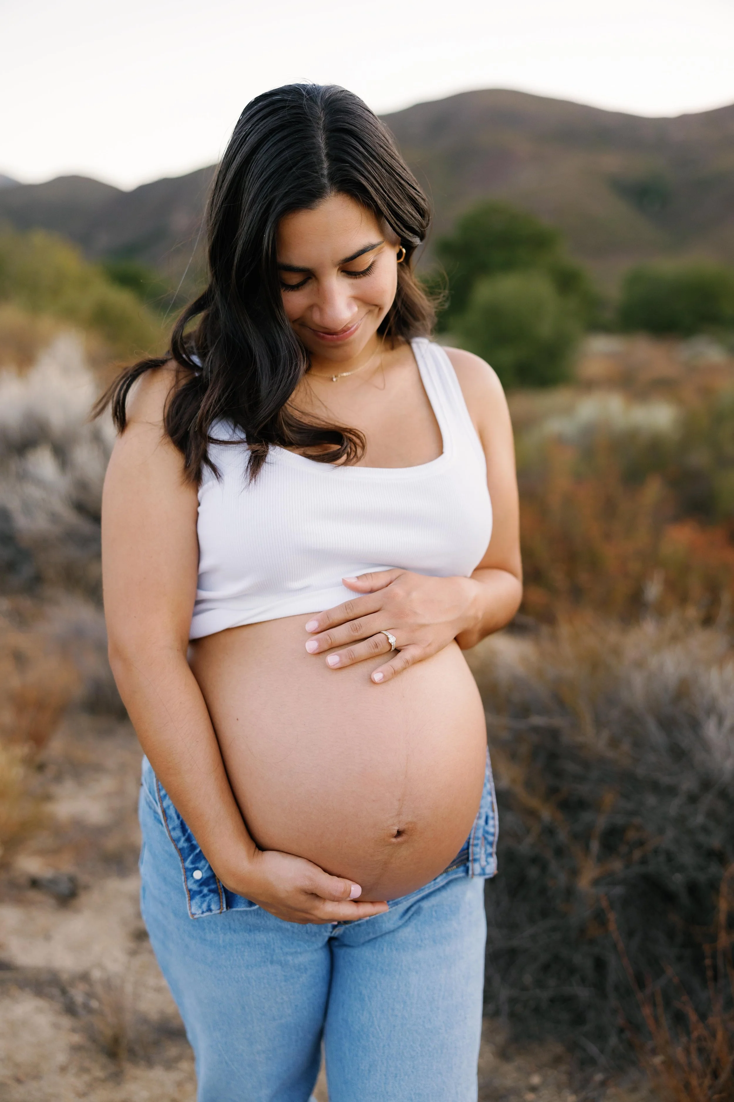 2025-09-06 Micaila's Maternity Photos-108.JPG