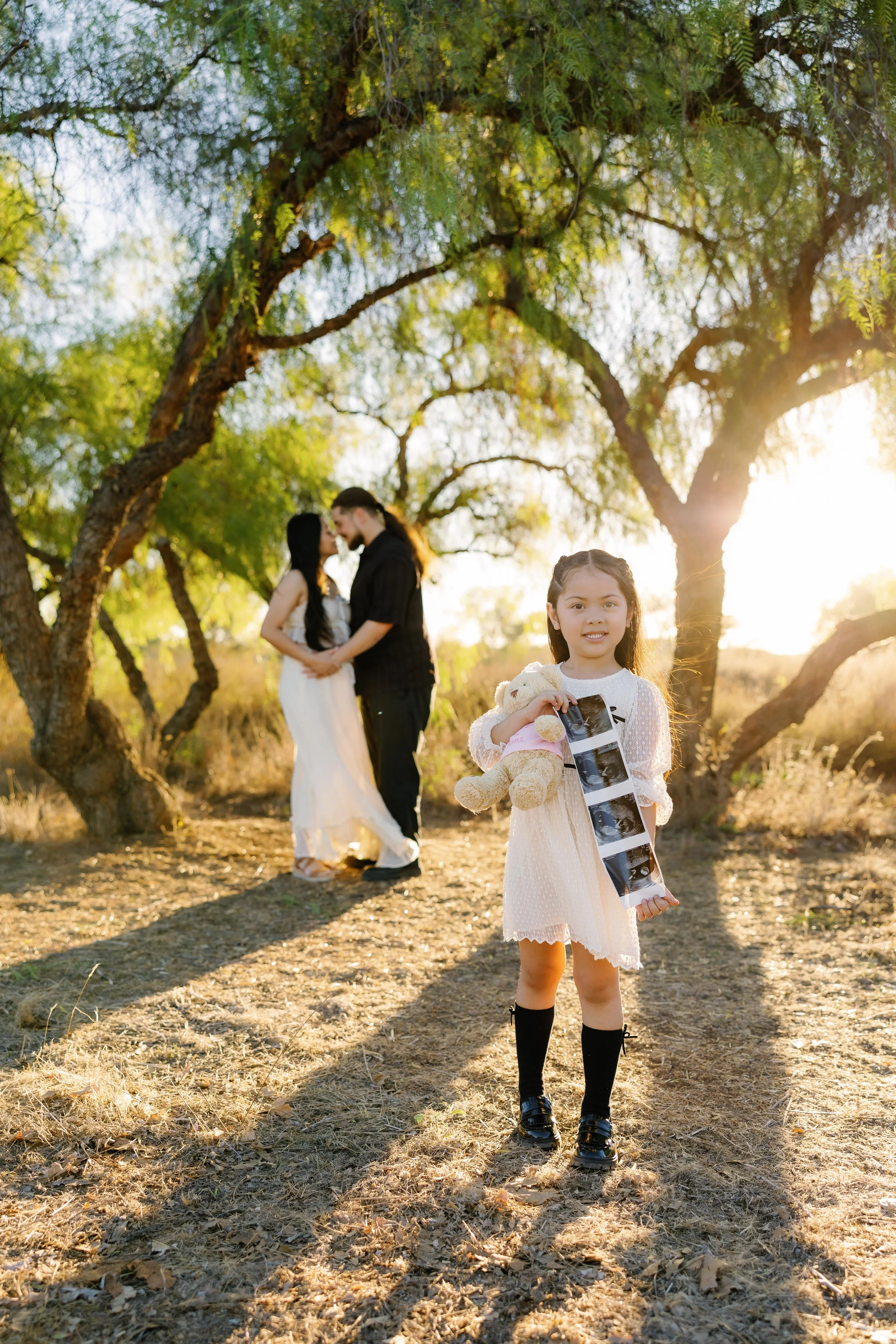 2025-10-28 Eula's Pregnancy Announcement-10.JPG