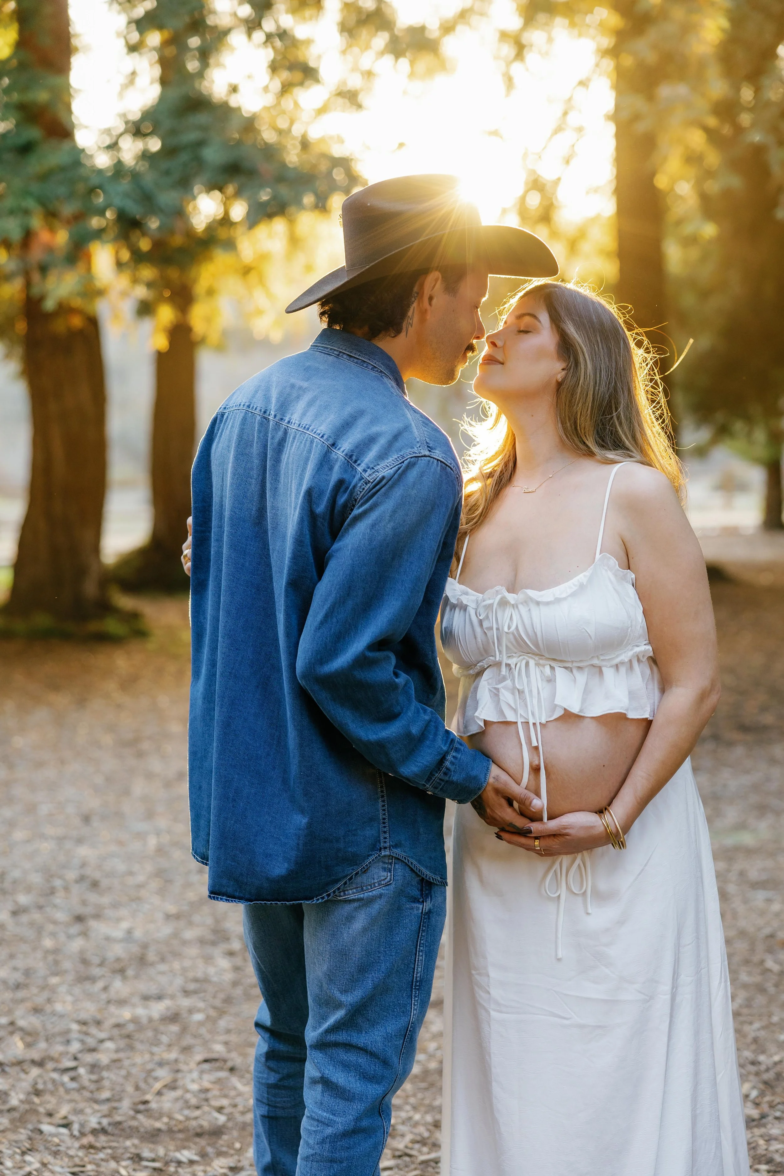 2025-10-24 Bianca's Maternity Photos-120.JPG