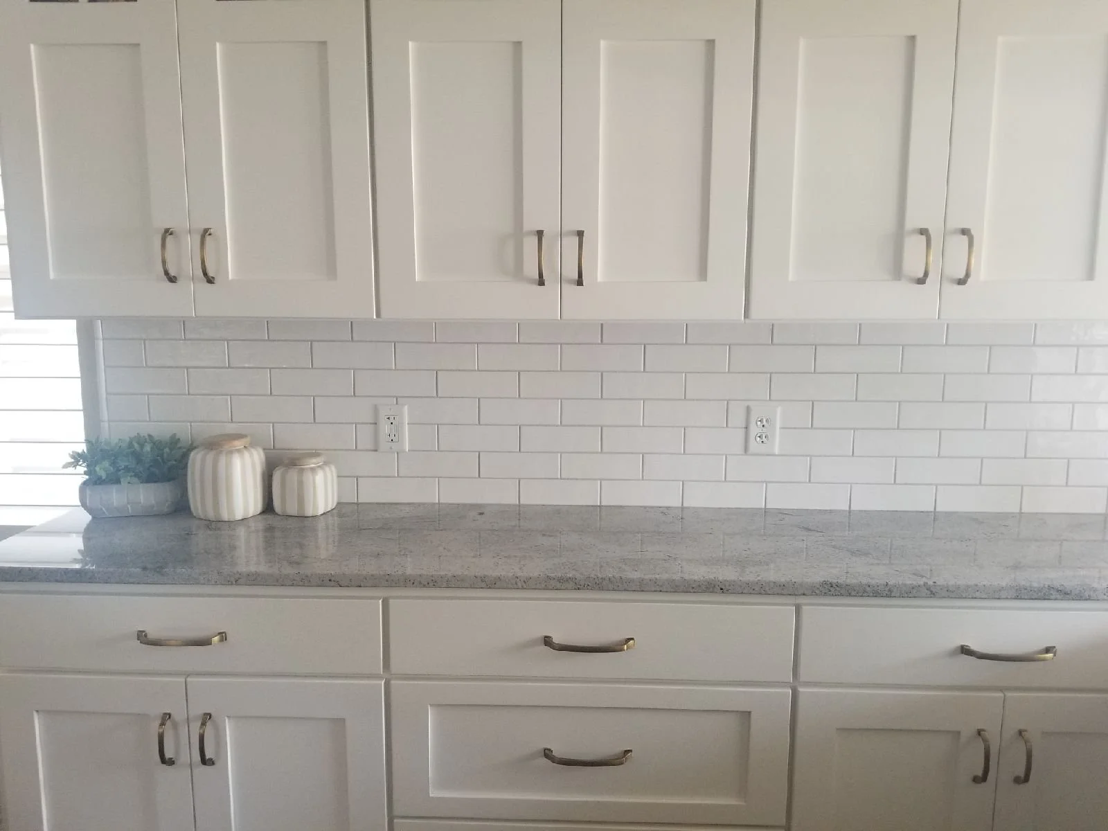 Tile Kitchen Backsplash - Utah Home