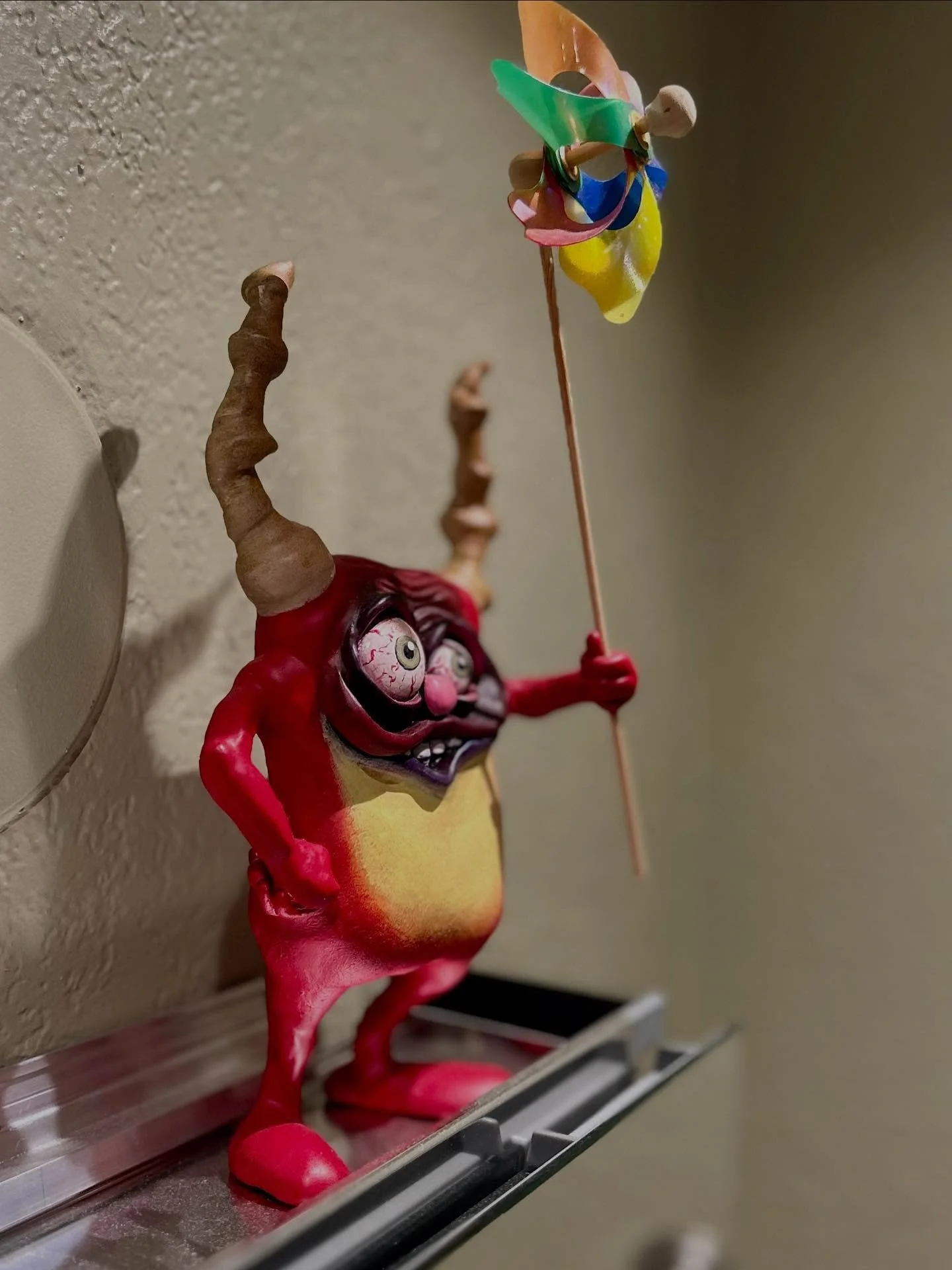 Getting very inspired to share our taste of unique and expressive art. And it&rsquo;s getting a bit cluttered round here. We can rotate and promote some of our favorite artists. @shanksvalerie @denise.pinnell.7 #marshaelam @clayartstudio814 #thunderb