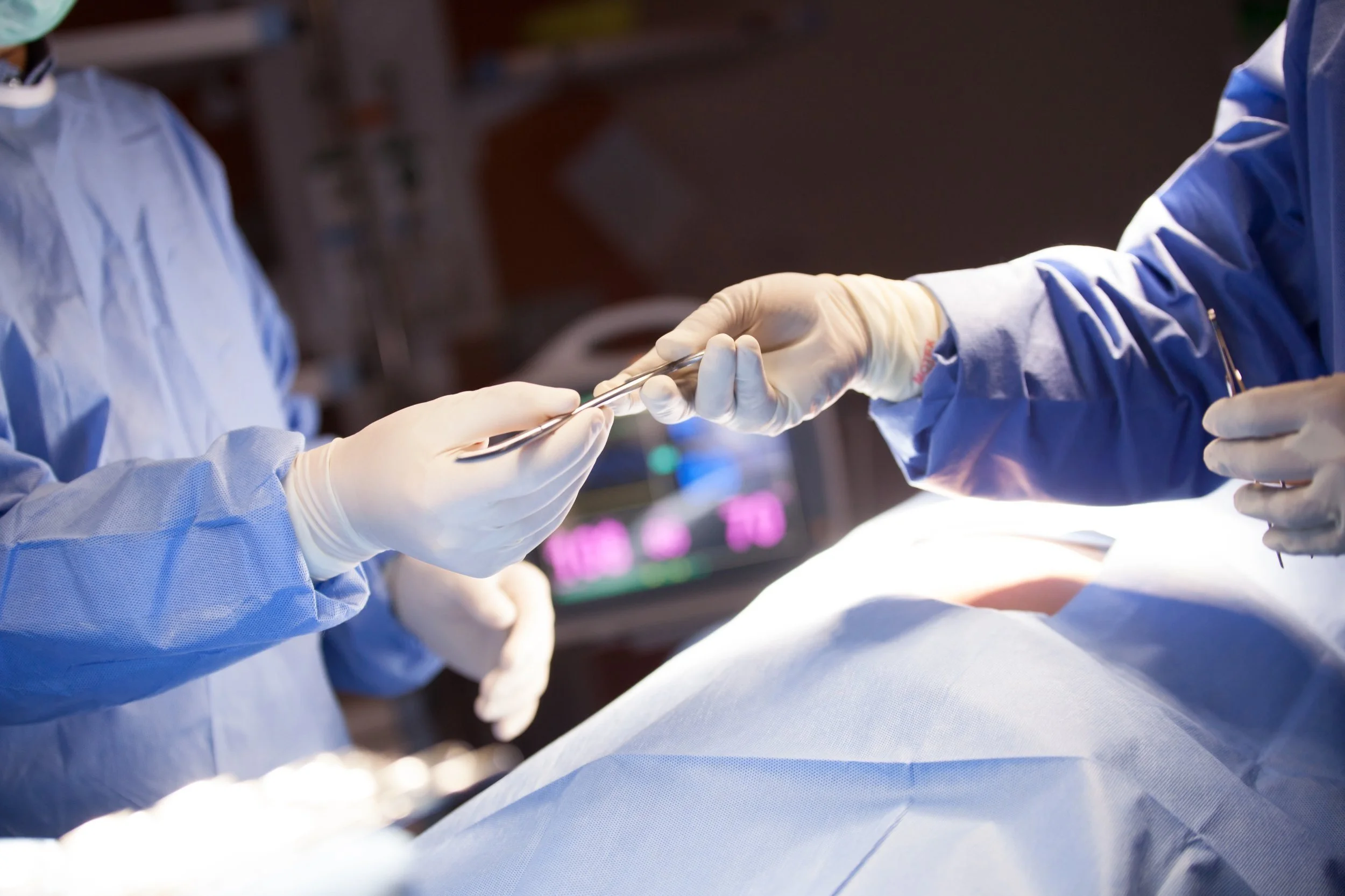 Emergency Surgery - Dr Diss delivers provides expert care for urgent general surgical conditions including appendicitis, bowel obstruction, gallbladder infections, and abdominal trauma. Offers swift diagnosis and life‑saving interventions.