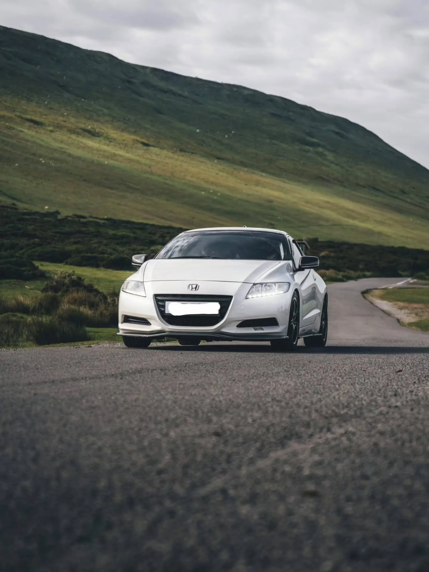 Winding roads. Open skies. The kind of drive that reminds you why the journey is the destination.
⁠
Griffin Nexus is about moments like these &mdash; movement, nature, and storytelling through the lens.
⁠
📍 UK
🎥 Stay tuned for more behind-the-scene