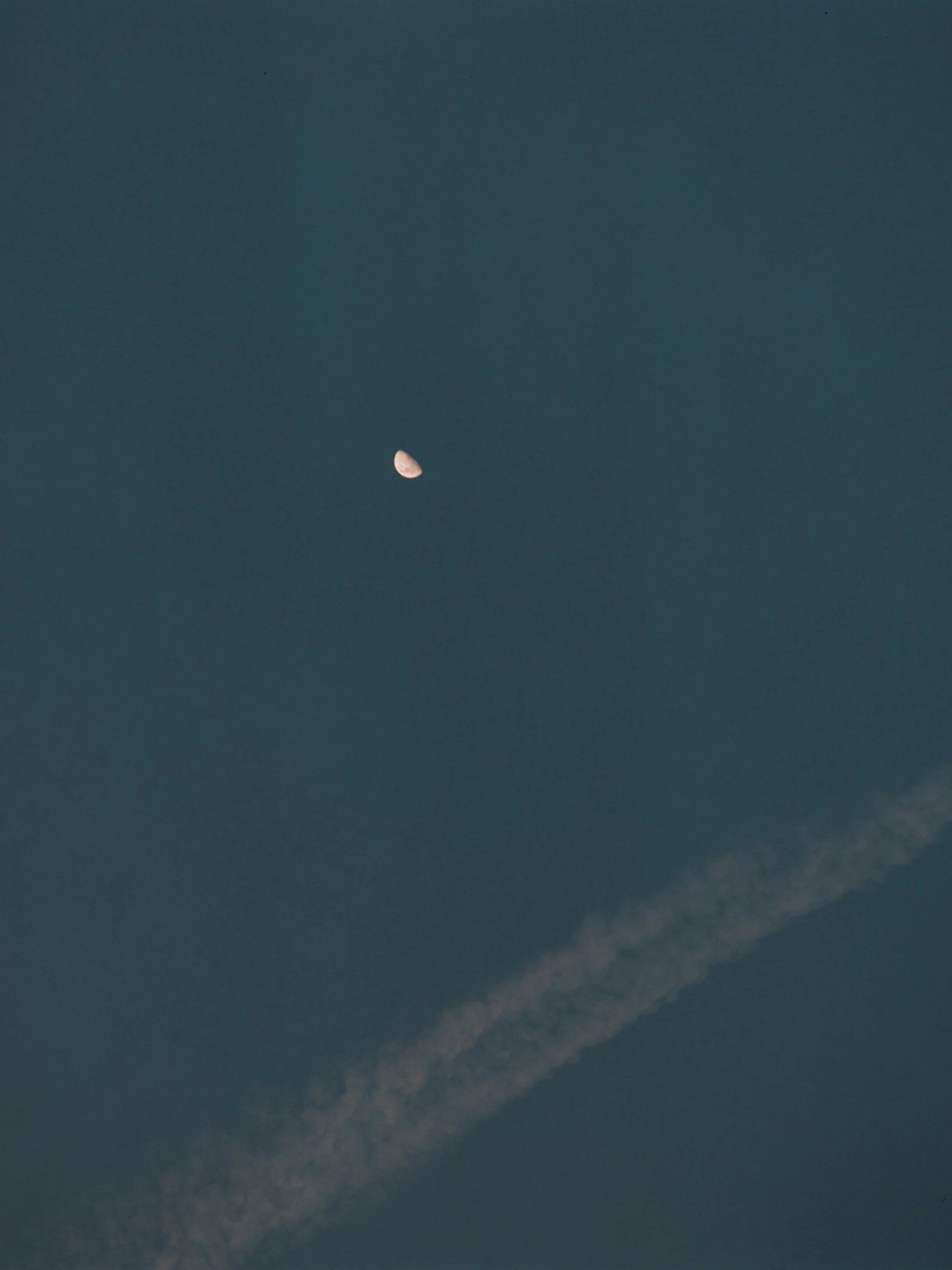 19-luna_007265--003--VK.jpg