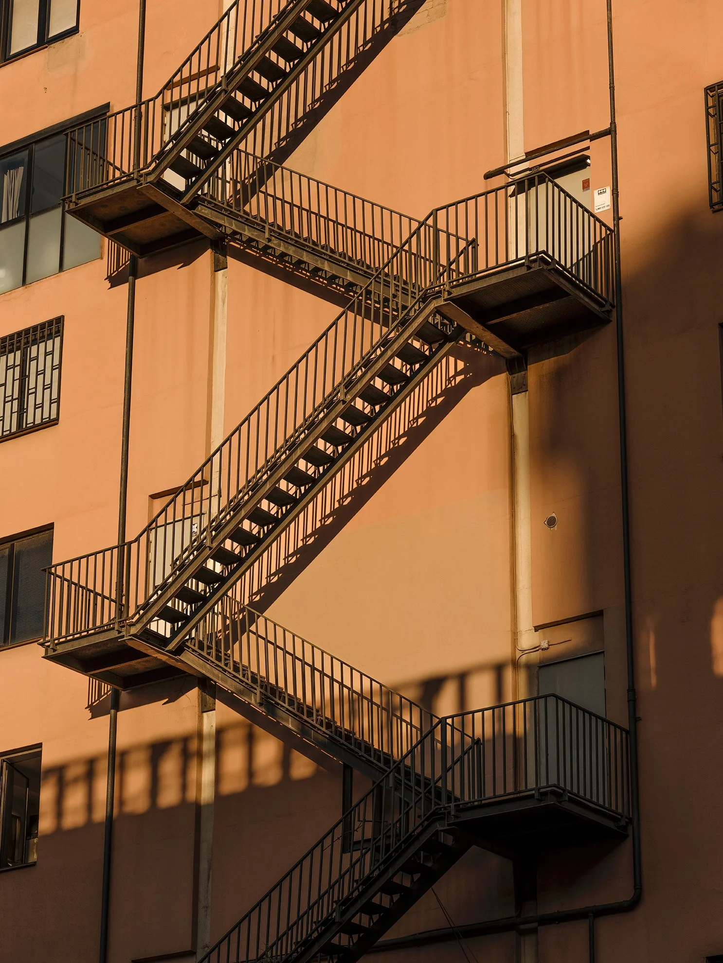 Escaleras_Welcome Everybody.jpg