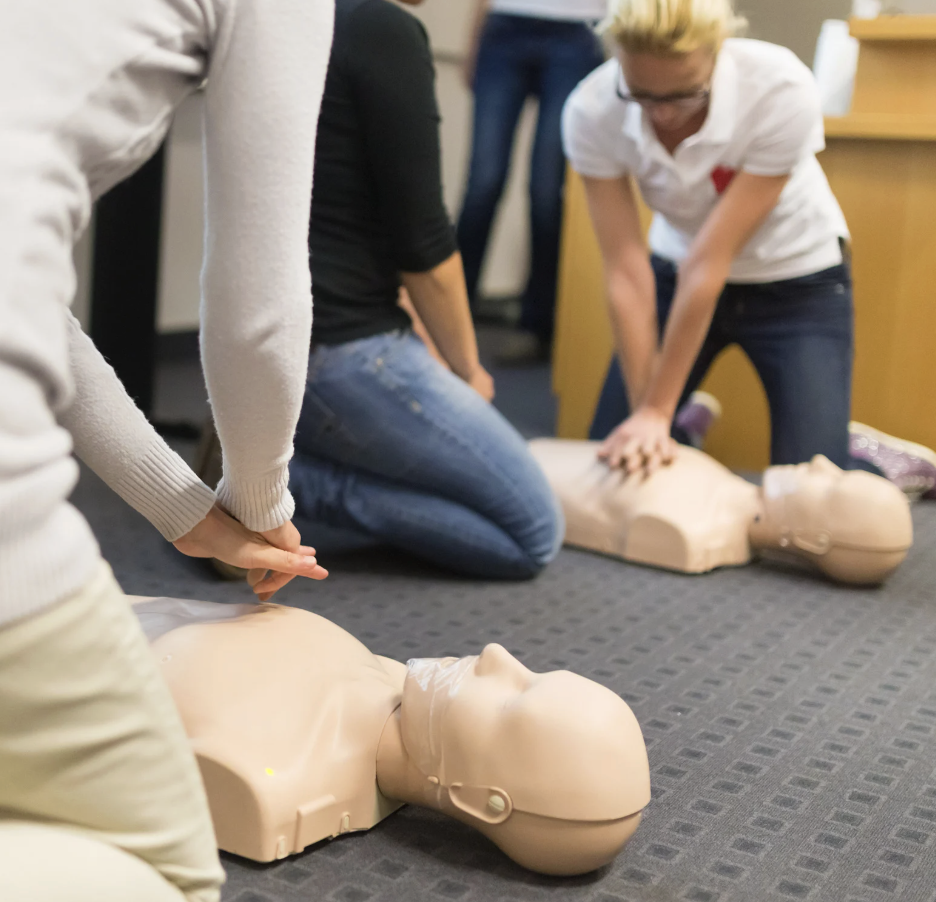 What Happens in the First 5 Minutes of a Cardiac Arrest?