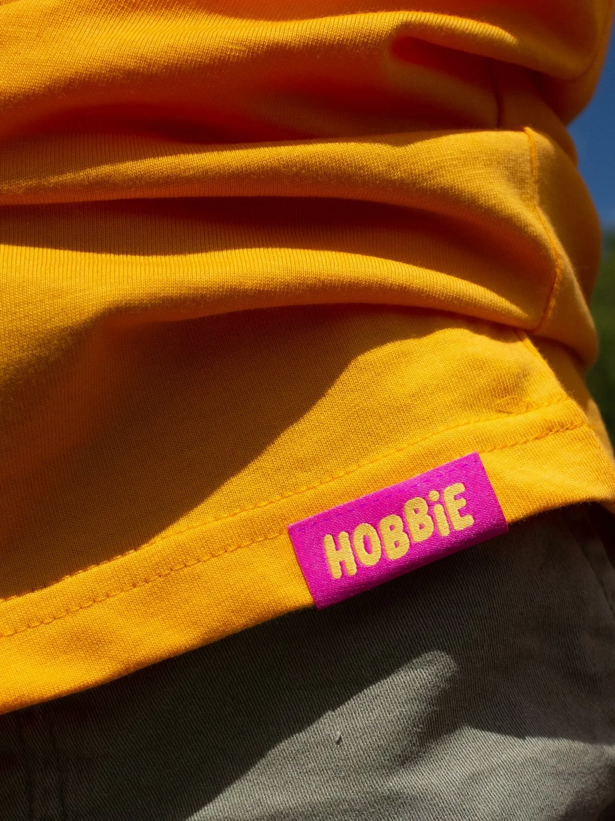 Hobbie cotton weave label.