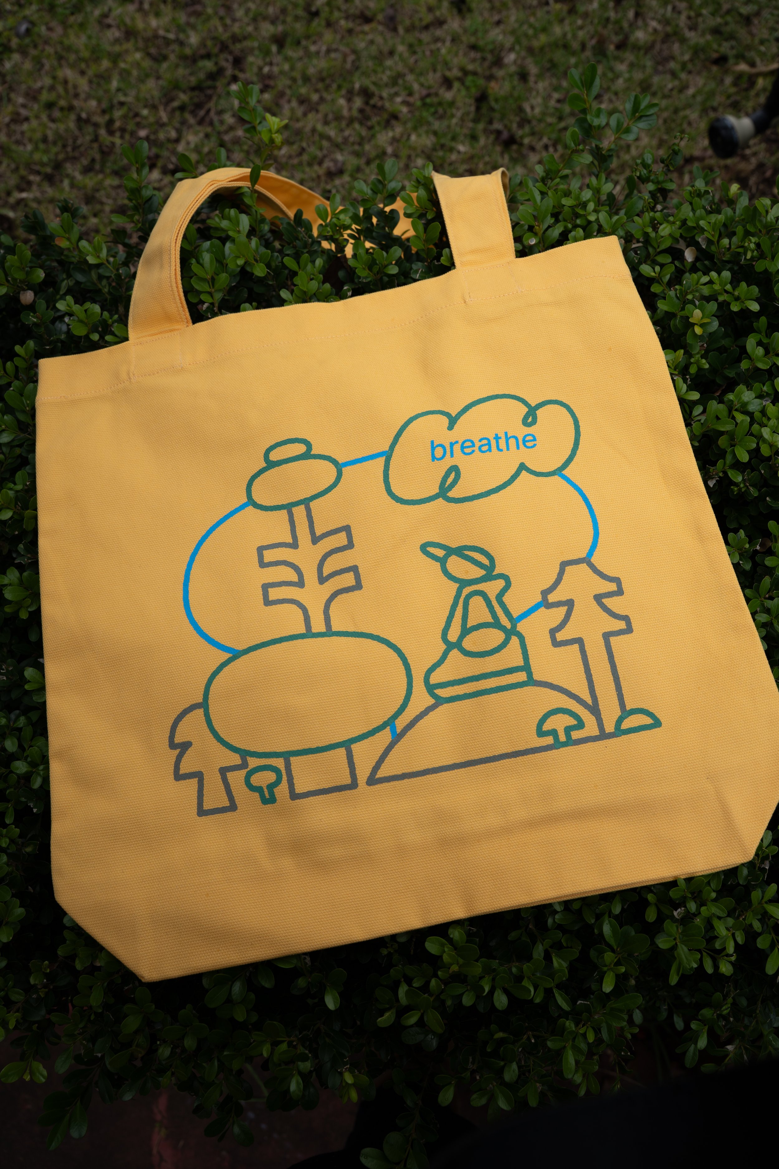 'Breathe' tote bag by James Boorman