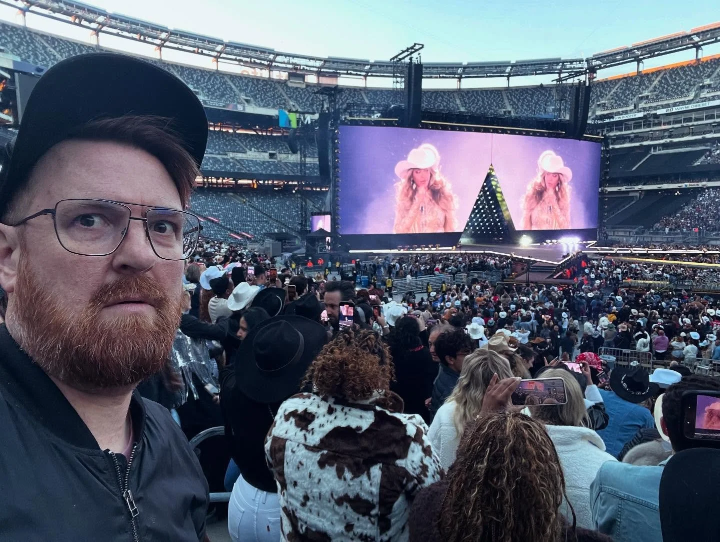 Just got Beyonce&rsquo;d, and I think I like it. Katie made me a ppt, I was v prepared. @beyonce