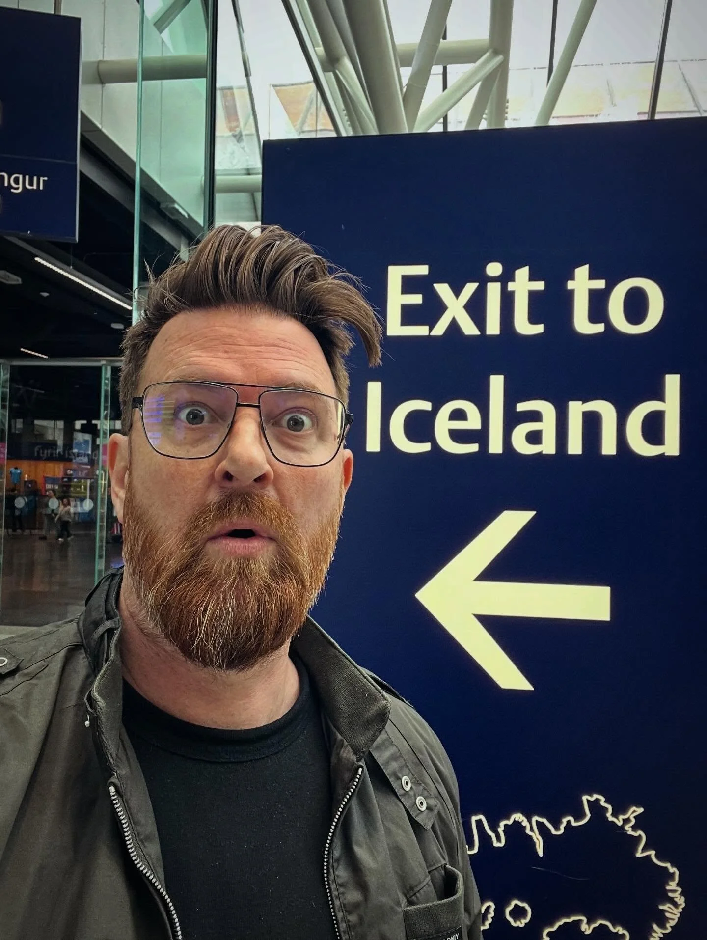 Iceland 👉 Vegas 👉 Maui 👉 NYC 👉 🙆&zwj;♂️