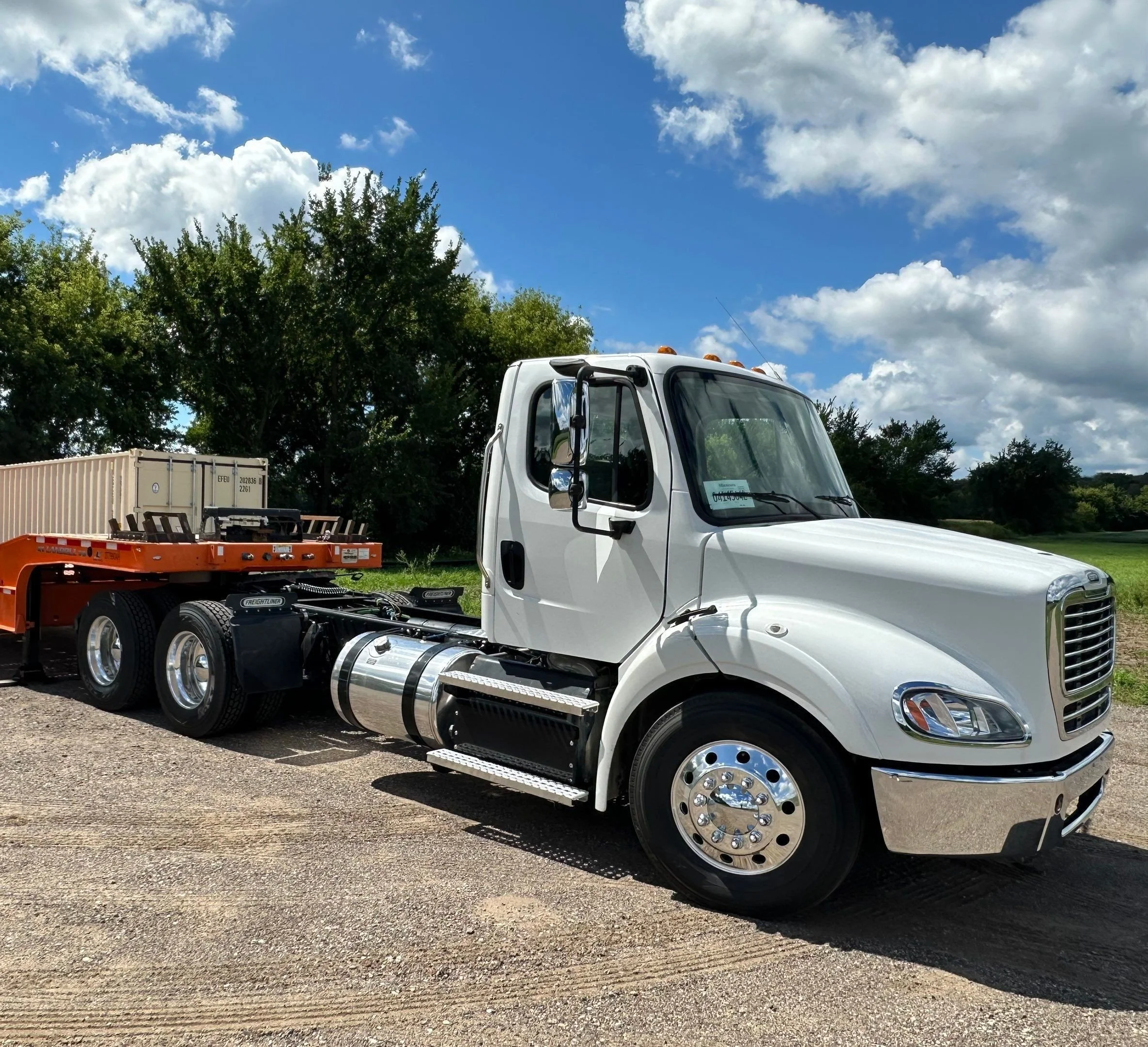 Freightliner Day Cab M112