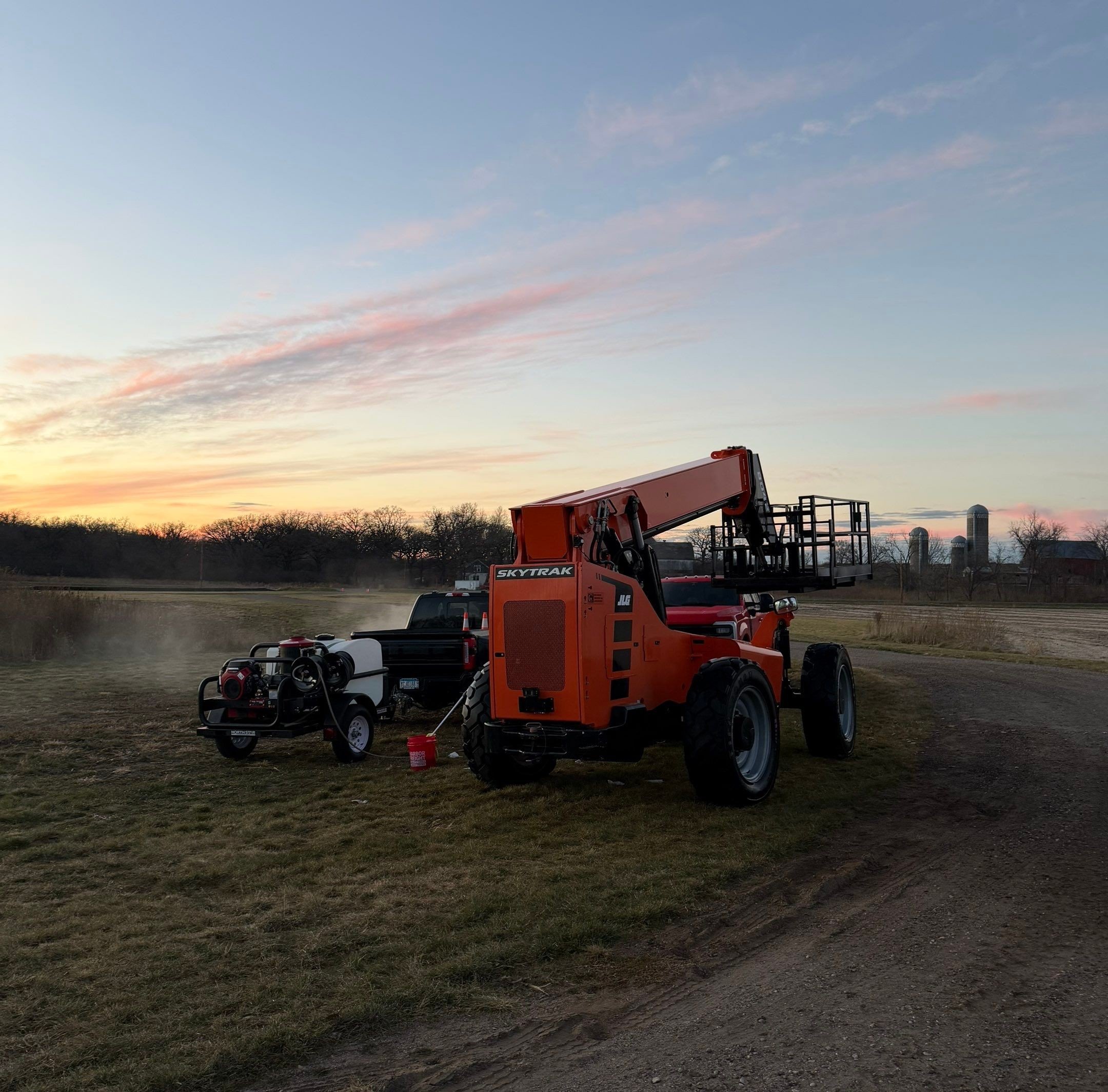 3-Nov 21, 2025 22-47-02-NKJa.jpg