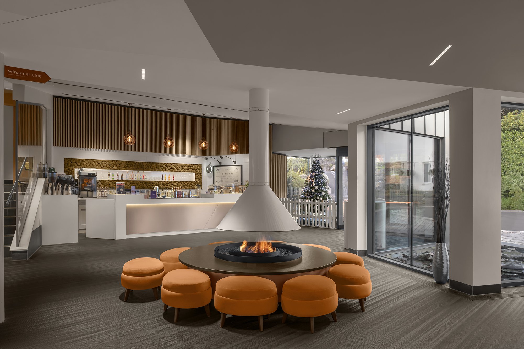 Luxury International Hotel & Resort Photography by Si Ranshaw