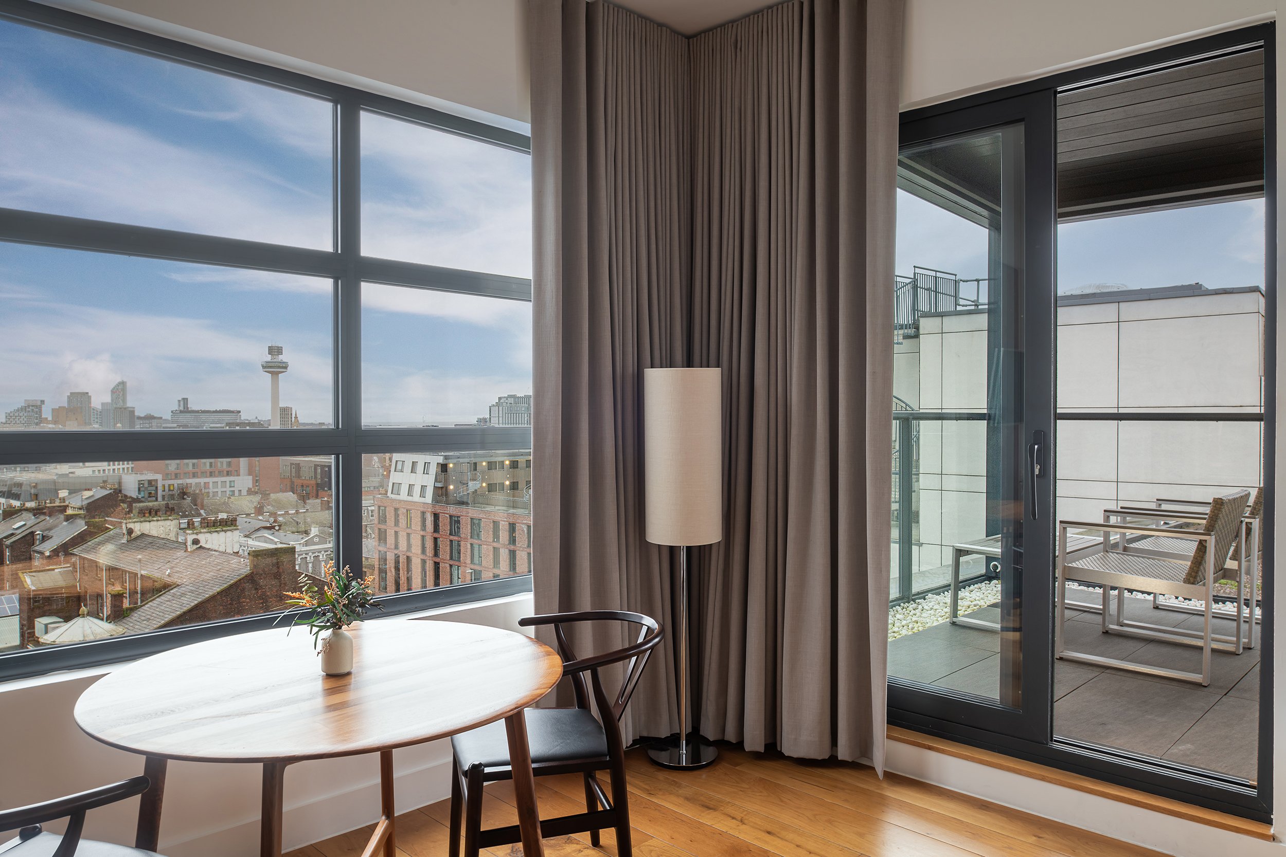 Hotel Photography by Si Ranshaw - High end Professional Photographer for Hotels and Resort in the UK and Europe. Hotel Photographer