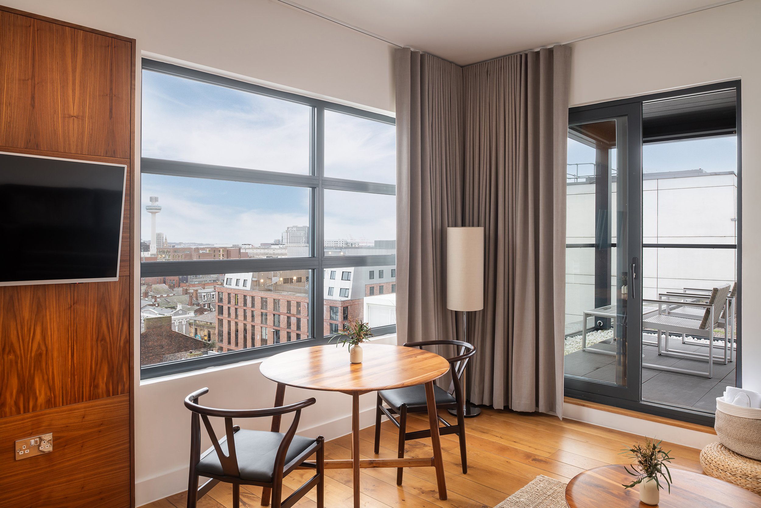 Luxury International Hotel & Resort Photography by Si Ranshaw