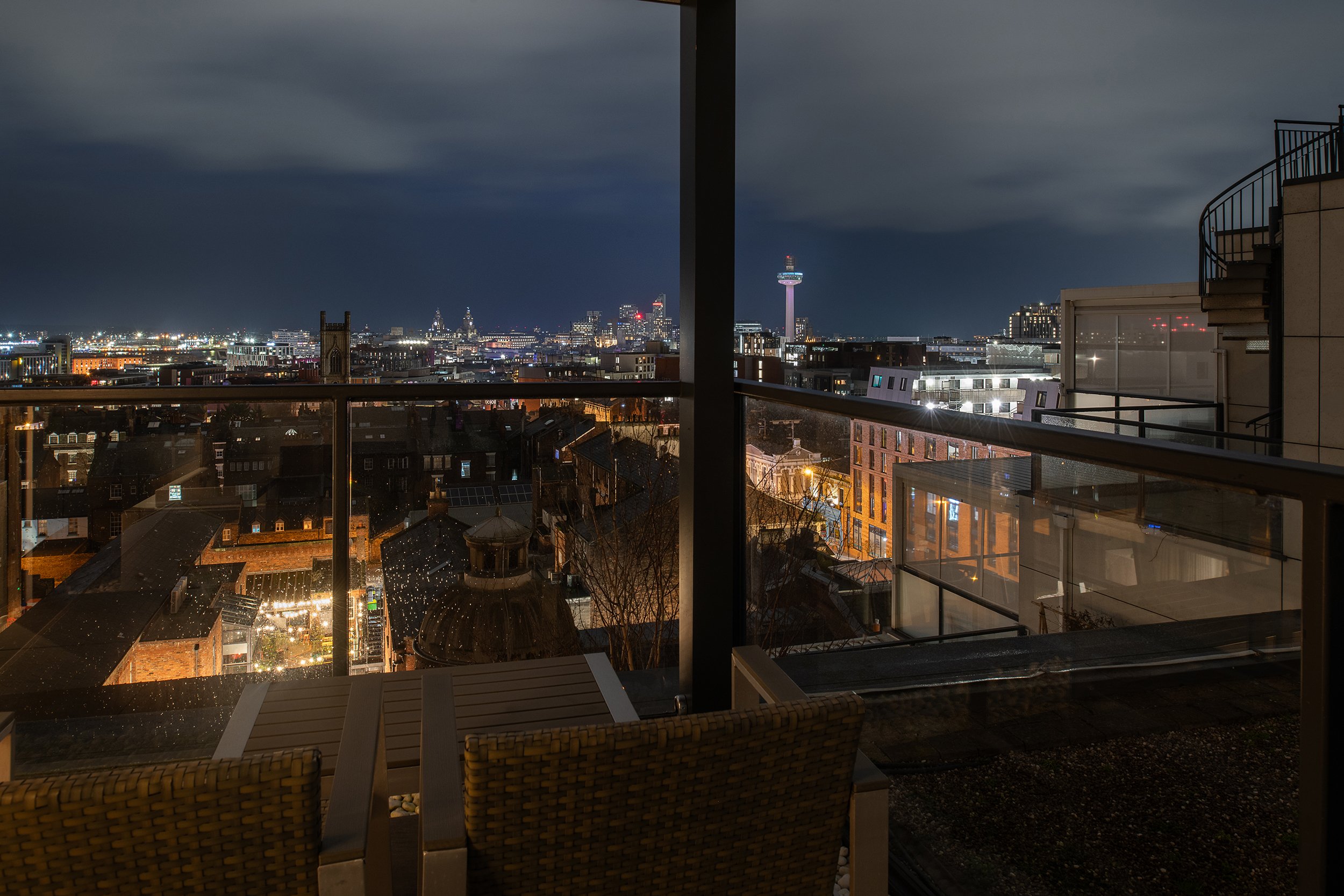 Hotel Photography by Si Ranshaw - High end Professional Photographer for Hotels and Resort in the UK and Europe. Hotel Photographer