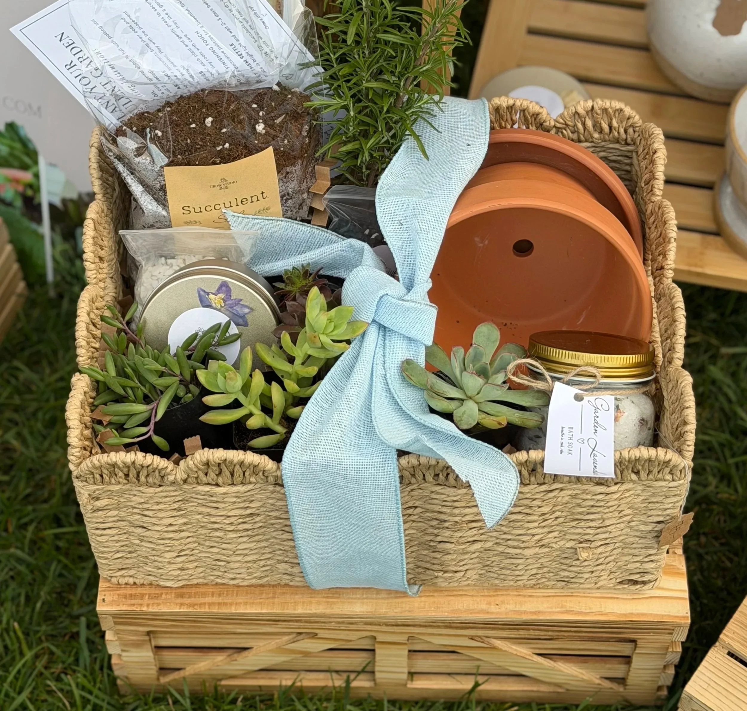 small+basket.jpg