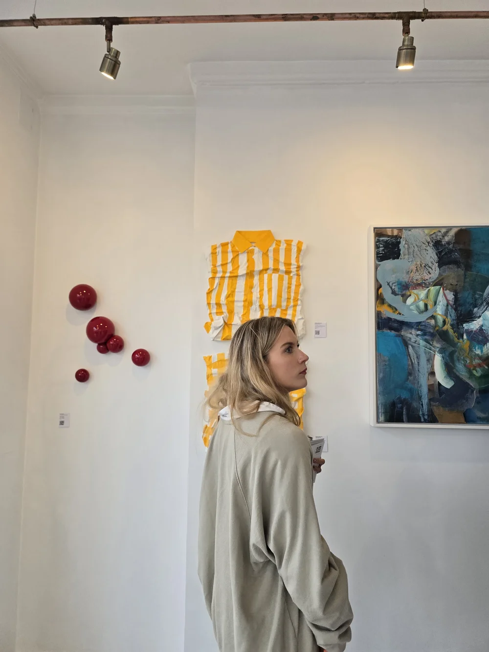 Arrival Gallery Amsterdam exhibition installation and artwork display