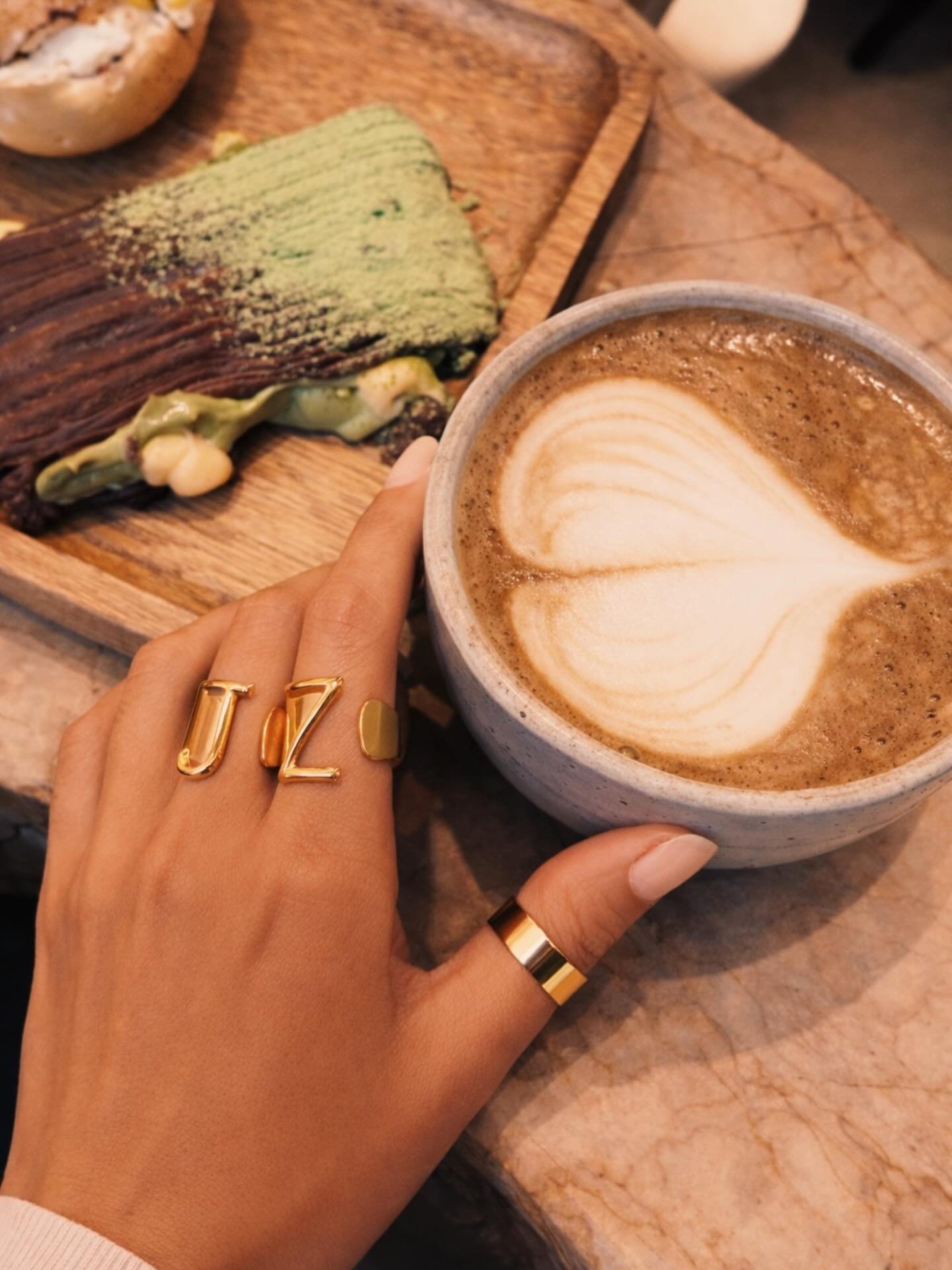 Sundays are for killer fits and bakery crawls 🥐