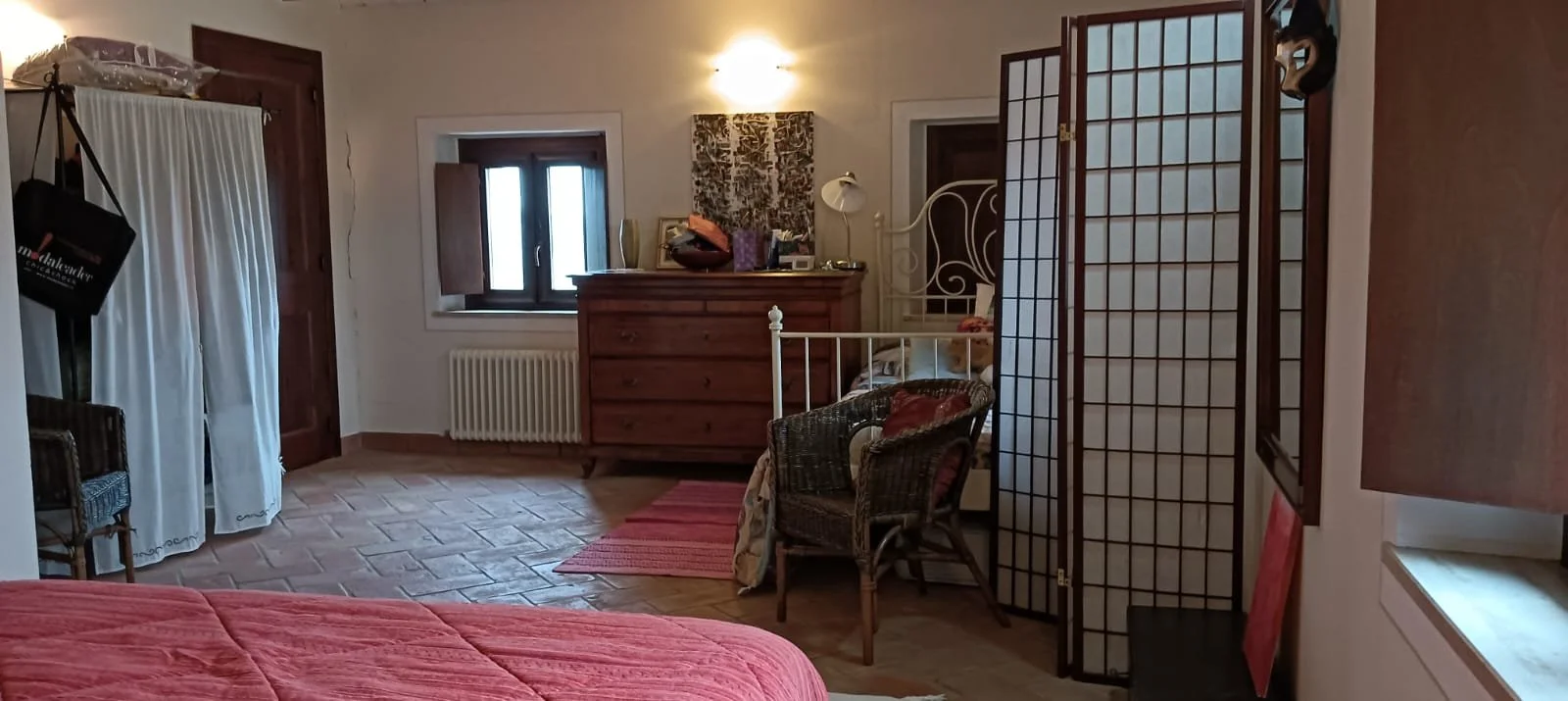 large double bedroom 4.jpg