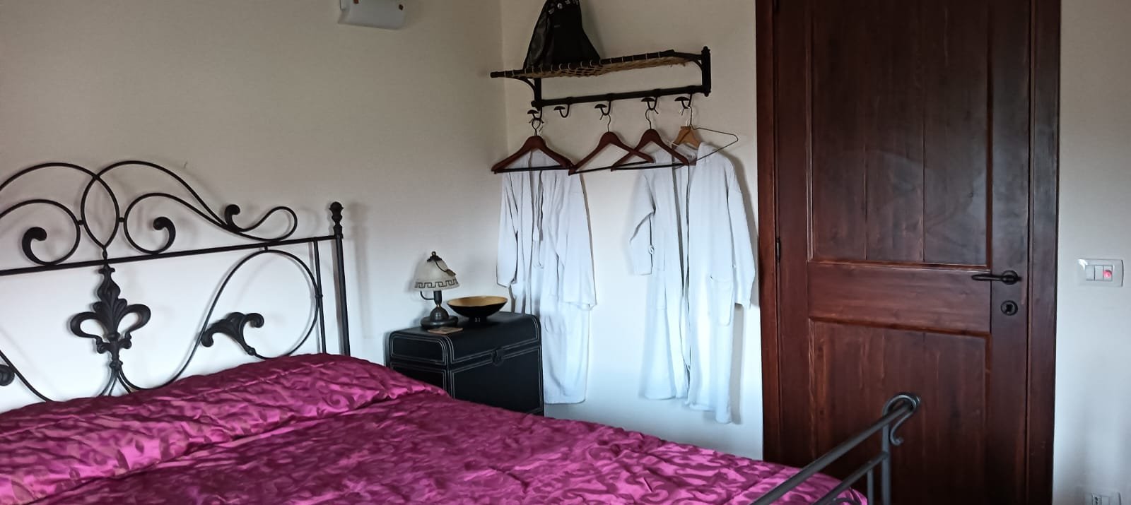 small bedroom 4.jpg