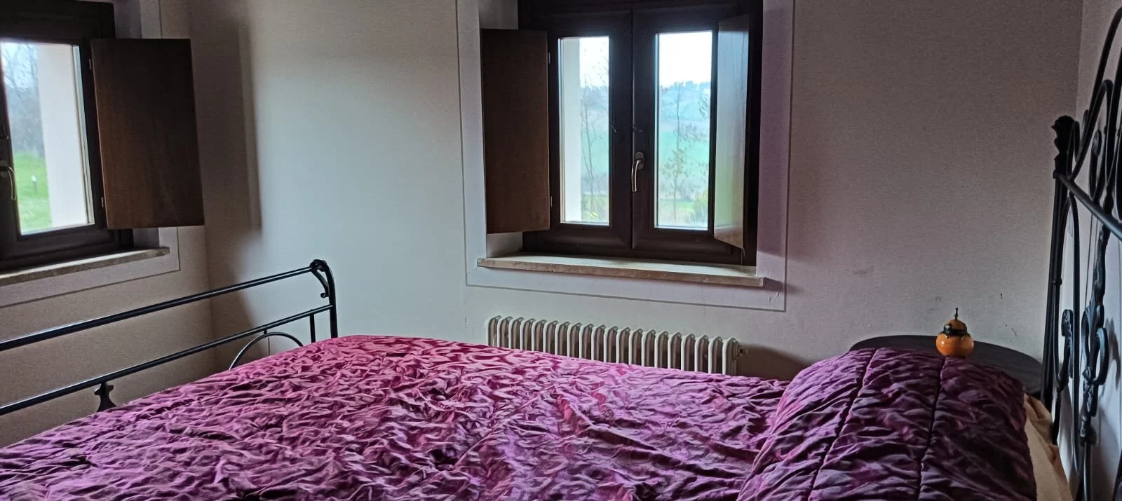 small bedroom 2.jpg