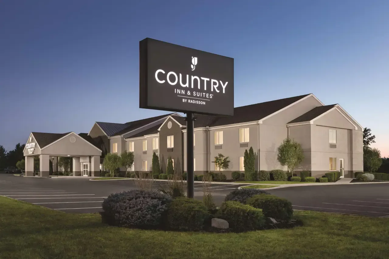 countryinn.webp