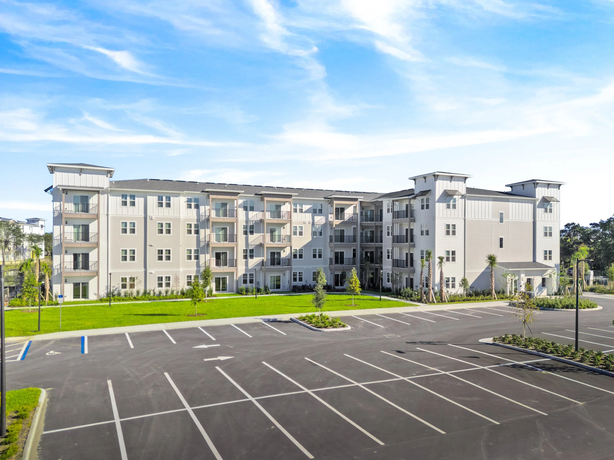 Exterior Bld 5_19.jpg